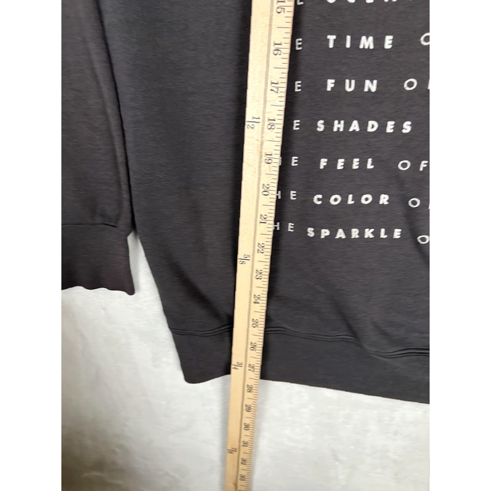 Lee VINTAGE Lee Sport Sweatshirt Mens 2XL Black Fleece Millennium Graphic Print Pullover Crew Neck Winter Fall USA Made Size US XXL / EU 58 / 5 - 5 Thumbnail