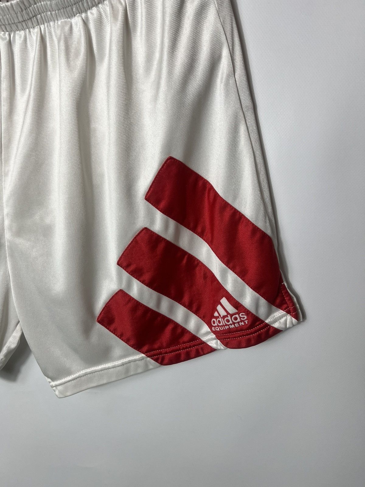 Adidas 90s Adidas Equipment Vintage Football Soccer Shorts White Size US 32 / EU 48 - 2 Thumbnail