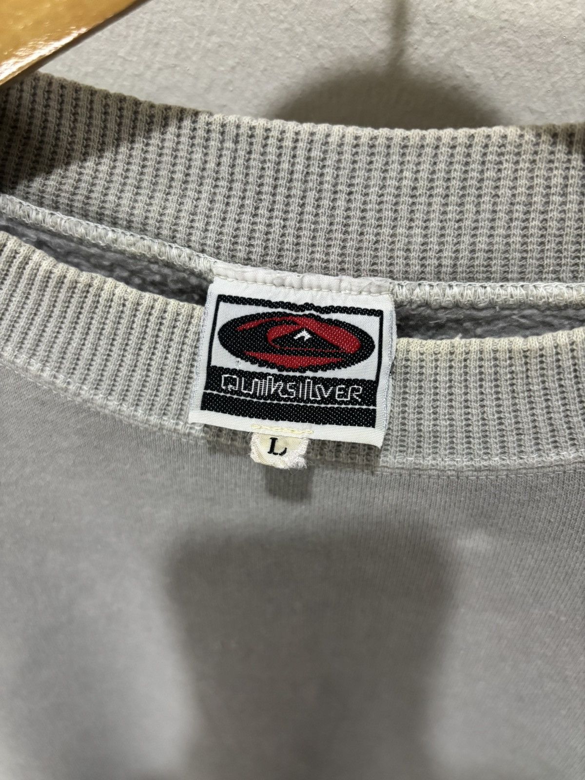 Quiksilver Vintage Quiksilver Surfing Photo tee Sweatshirt Size US L / EU 52-54 / 3 - 5 Thumbnail