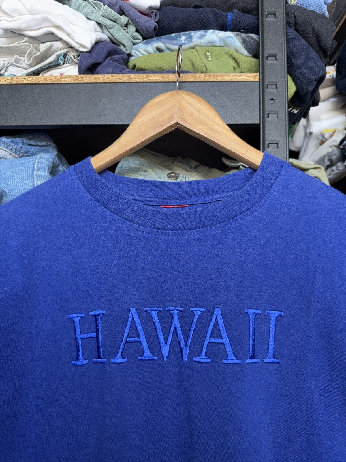 Vintage Vintage Retro 90s Logo HAWAII USA Surf T Shirt Size US XL / EU 56 / 4 - 3 Thumbnail
