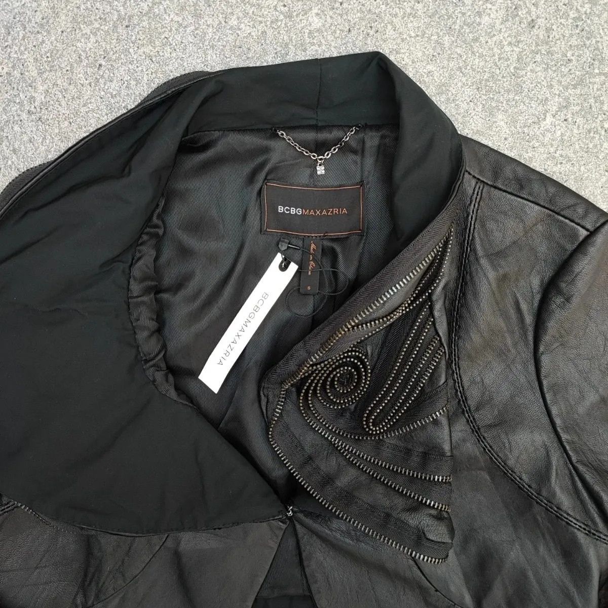 Bcbgmaxazria BCBG Max Azria Cropped Leather Jacket –FASHIONELLA Size S / US 4 / IT 40 - 5 Thumbnail