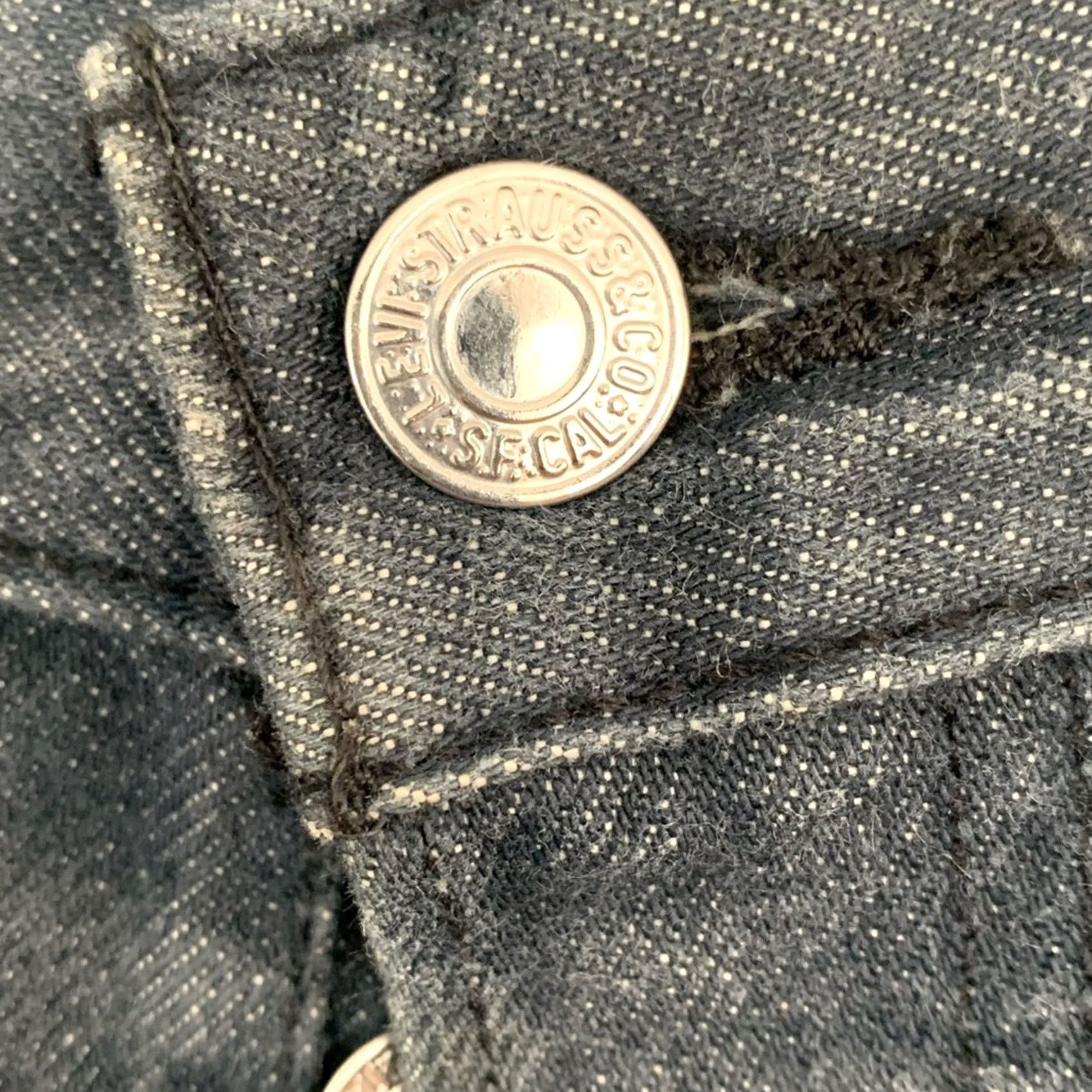 Levi's VINTAGE Levis 501XX Jeans Shirt? Size US 34 / EU 50 - 4 Thumbnail