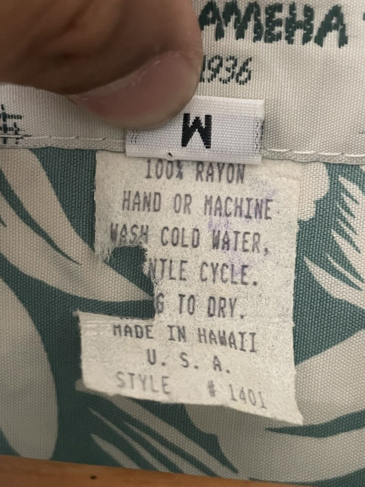 Vintage Kamehameha Hawaii shirt 100rayon Size US M / EU 48-50 / 2 - 12 Thumbnail