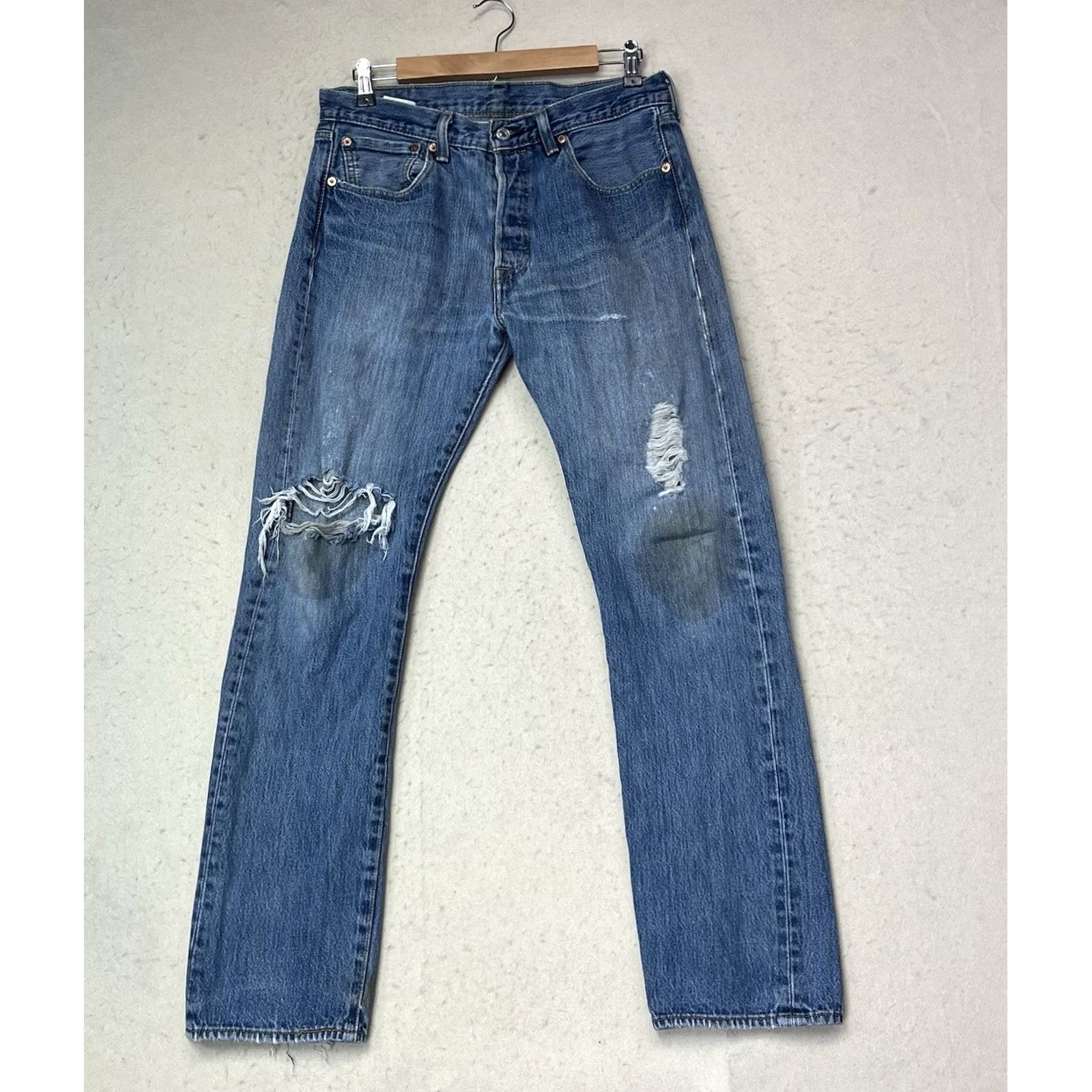 Levi's VINTAGE Levi's 501 Jeans Denim 32x32 Straight Button Fly Distressed 5-Pocket Mens Regular Blue Size US 32 / EU 48 - 2 Thumbnail