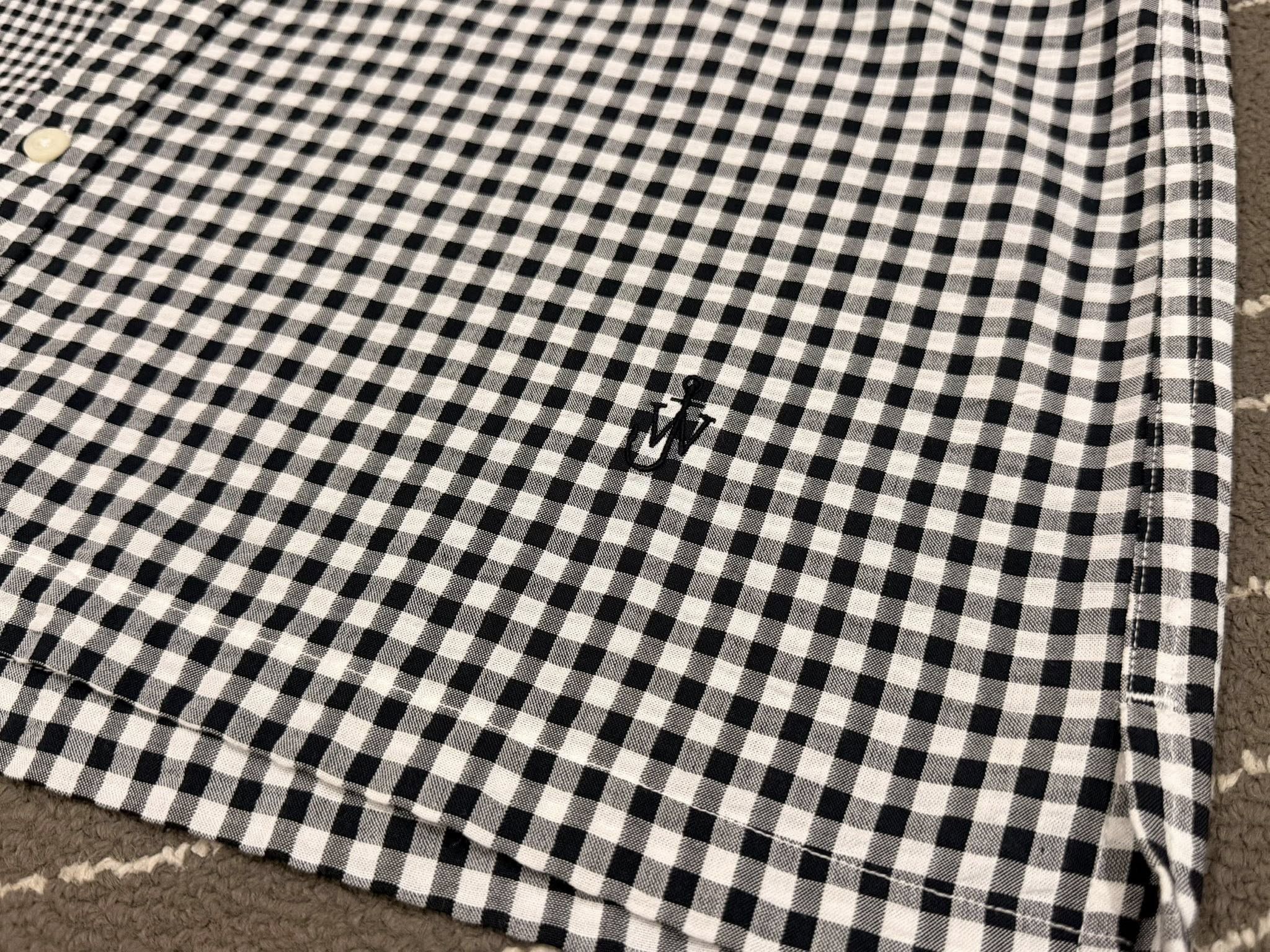 JW Anderson × Uniqlo JWANDERSON X uniqlo button up S 2749 Size US M / EU 48-50 / 2 - 8 Thumbnail