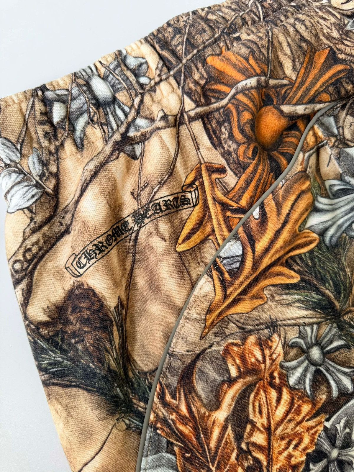 Chrome Hearts × NOCTA × Nike Chrome Hearts Friends&Family Nocta CrossPatchWork Sweatpants Size US 30 / EU 46 - 9 Thumbnail