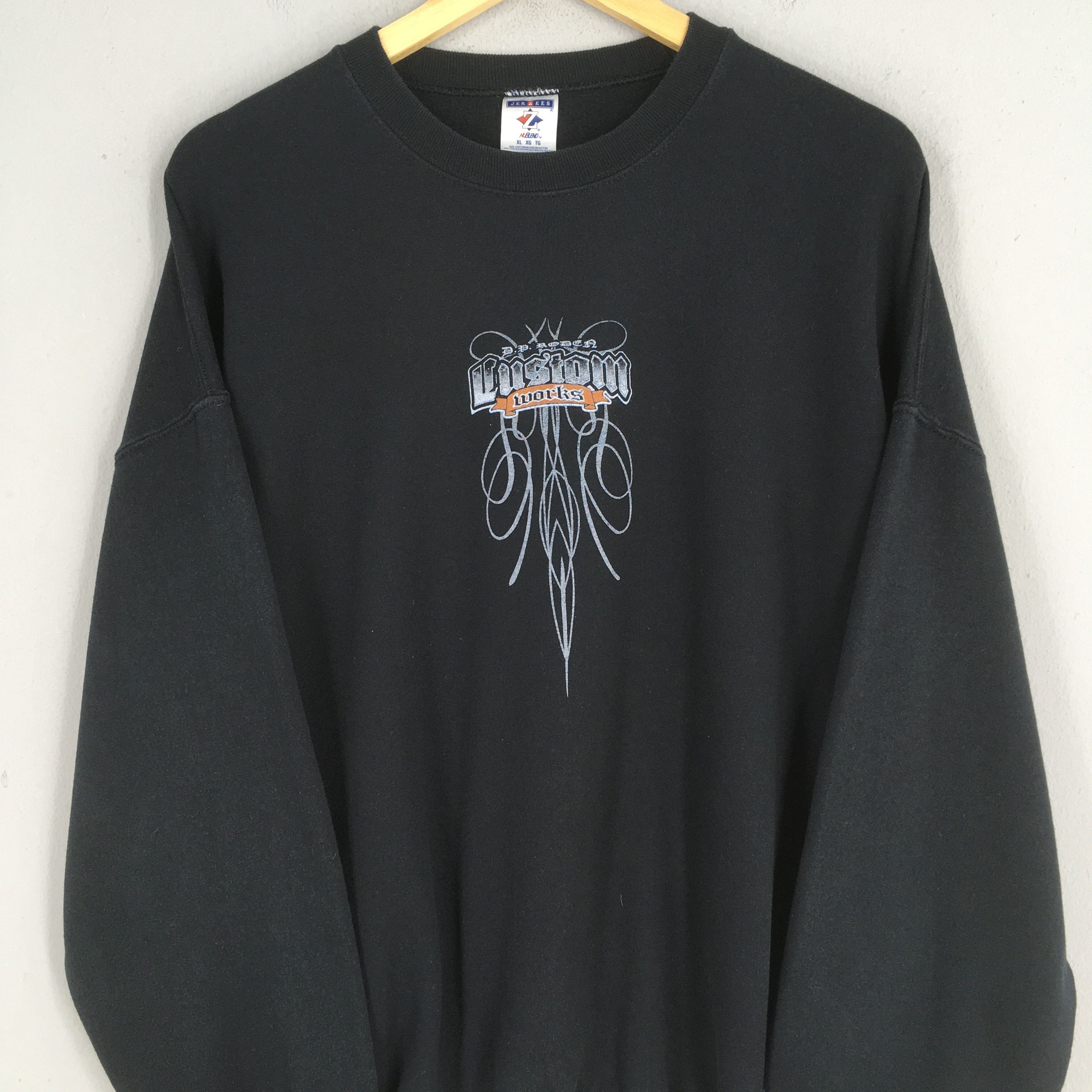 Jerzees Vintage 90s D.P. Rodea Custom Works Black Sweatshirts XLarge Size US XL / EU 56 / 4 - 2 Thumbnail