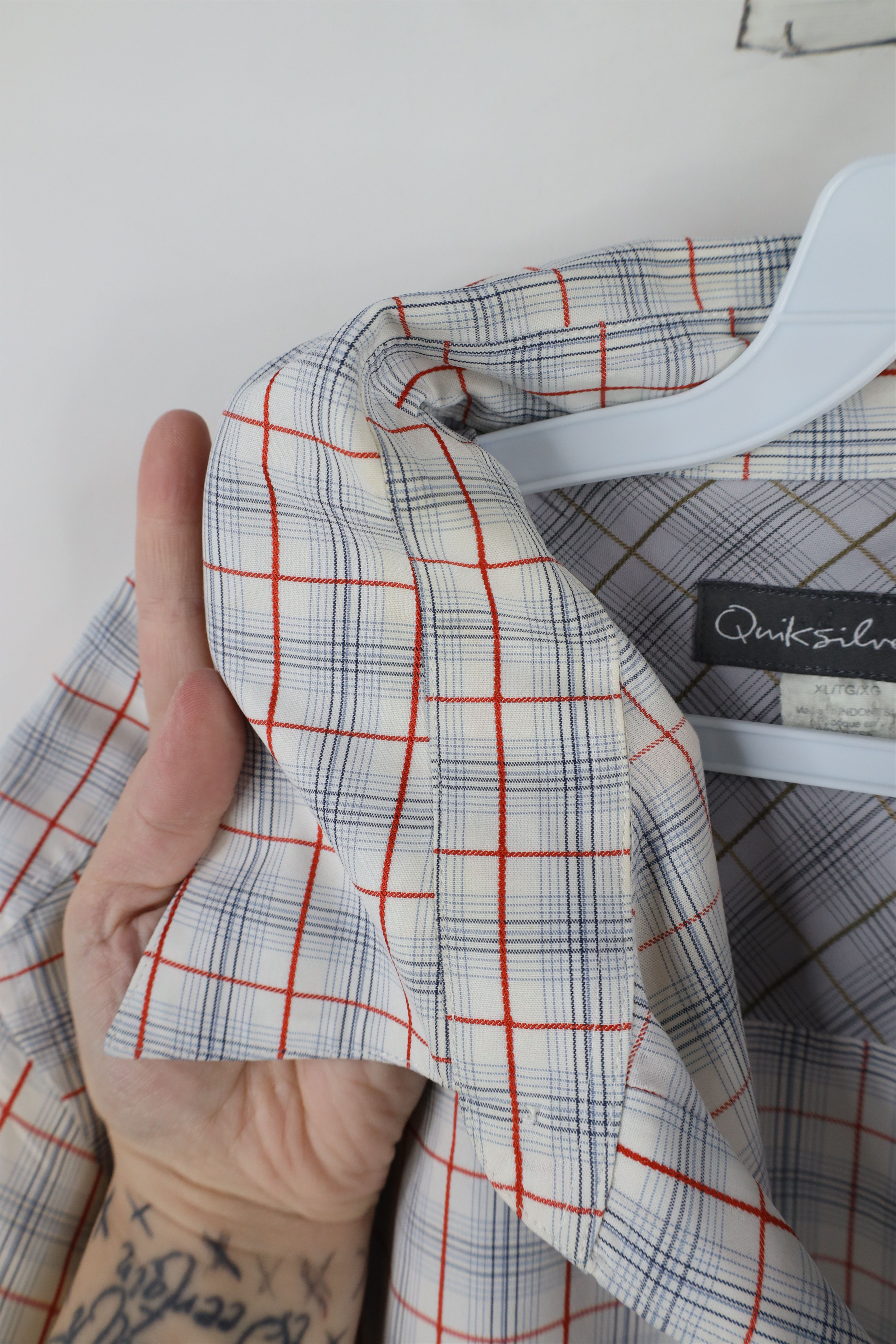 Quiksilver × Vintage Vintage Quiksilver Short Sleeve Collared Button Shirt Size US XL / EU 56 / 4 - 9 Thumbnail