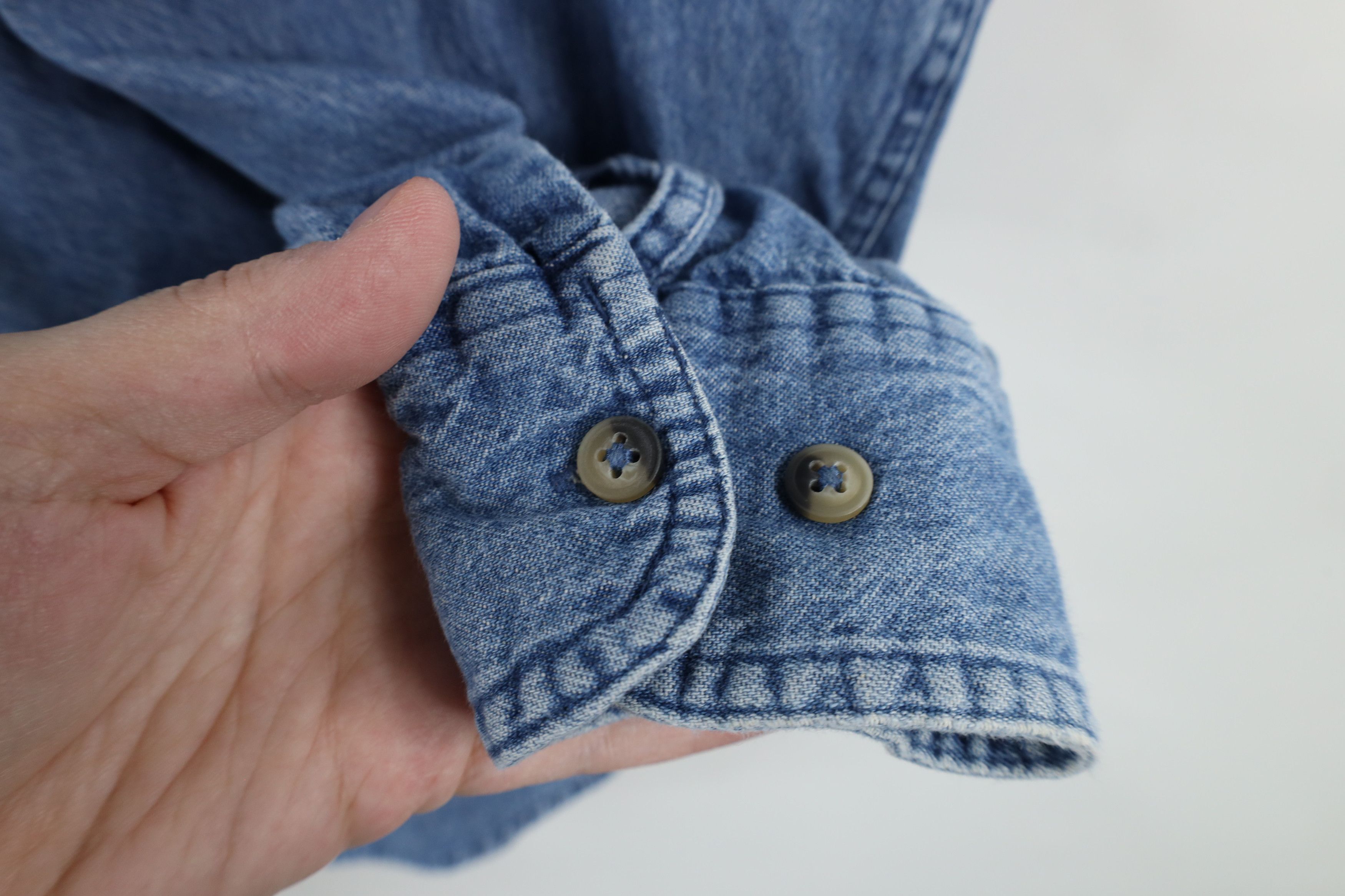 Vintage × Wrangler Vintage Wrangler Collared Denim Jean Button Shirt Blue Size US L / EU 52-54 / 3 - 6 Thumbnail