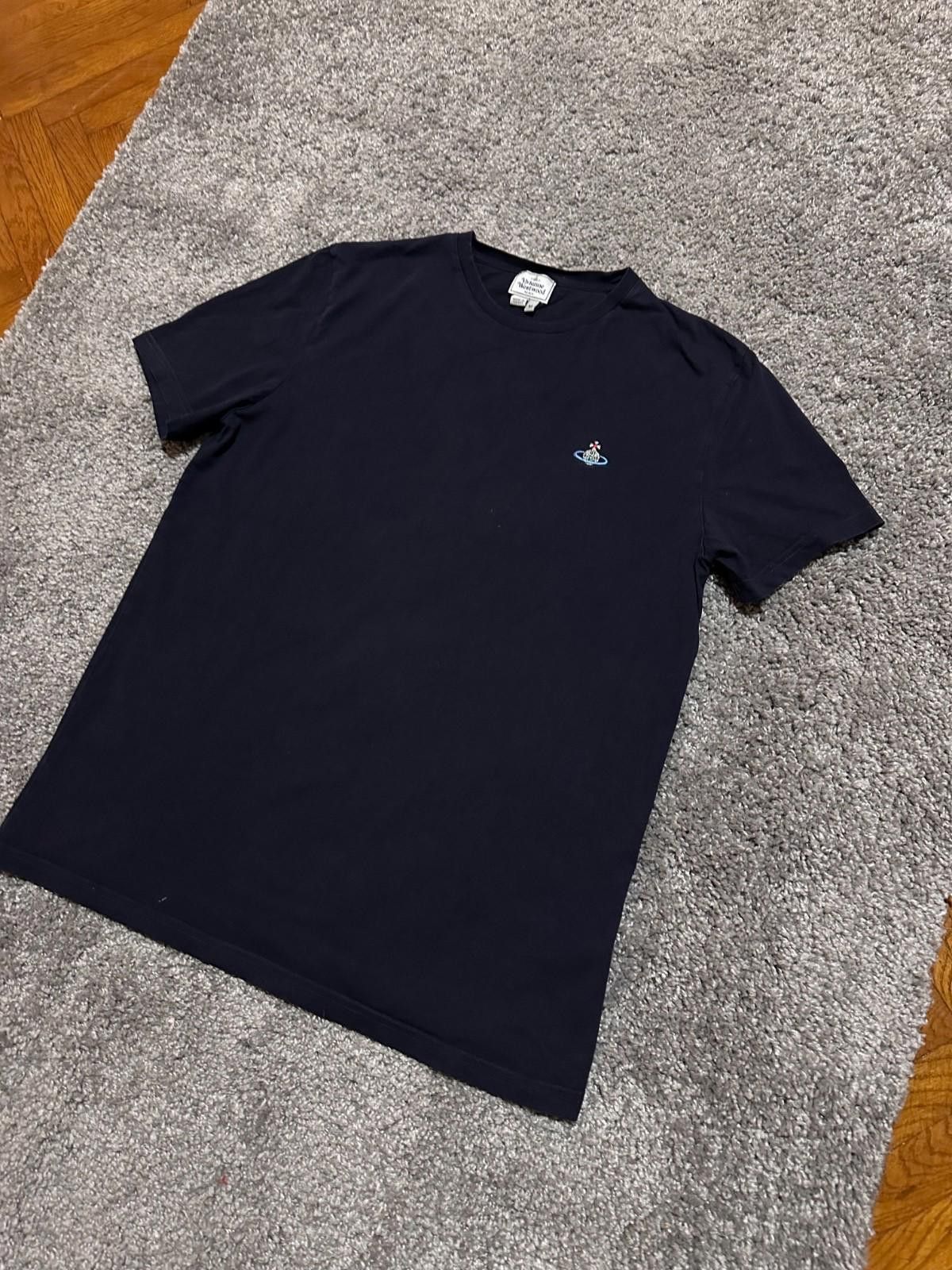 Vivienne Westwood Vivienne Westwood T-Shirt Embroidered Logo Classic Tee M Size US M / EU 48-50 / 2 - 2 Thumbnail