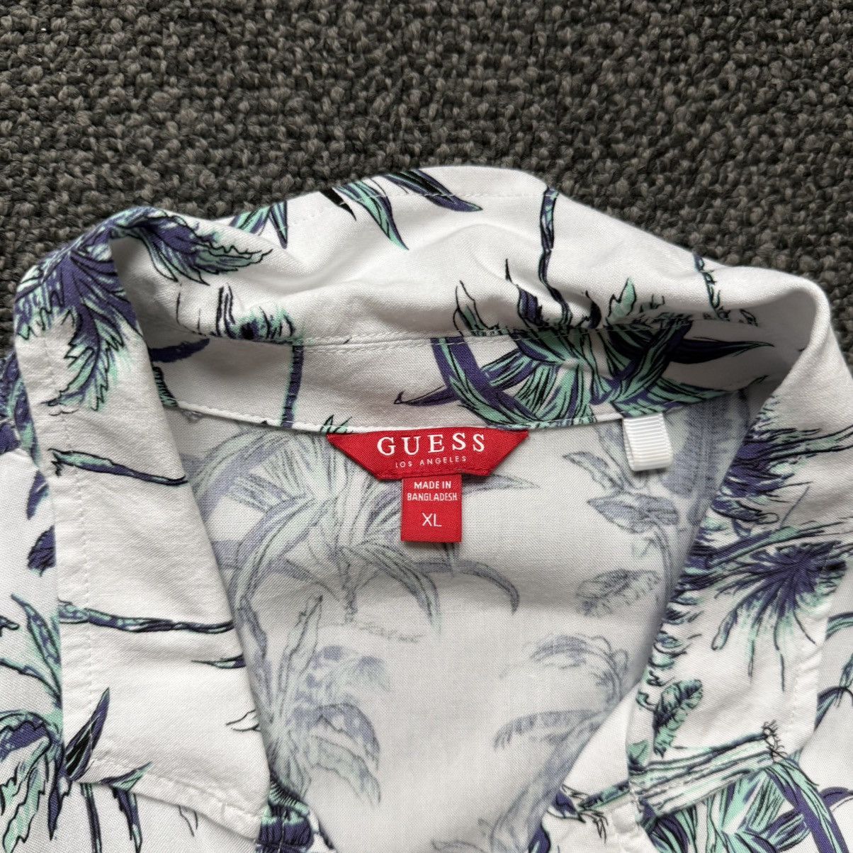 Guess Guess Tropical Palm Tree Short Sleeve Button-Up Shirt Size US L / EU 52-54 / 3 - 3 Thumbnail