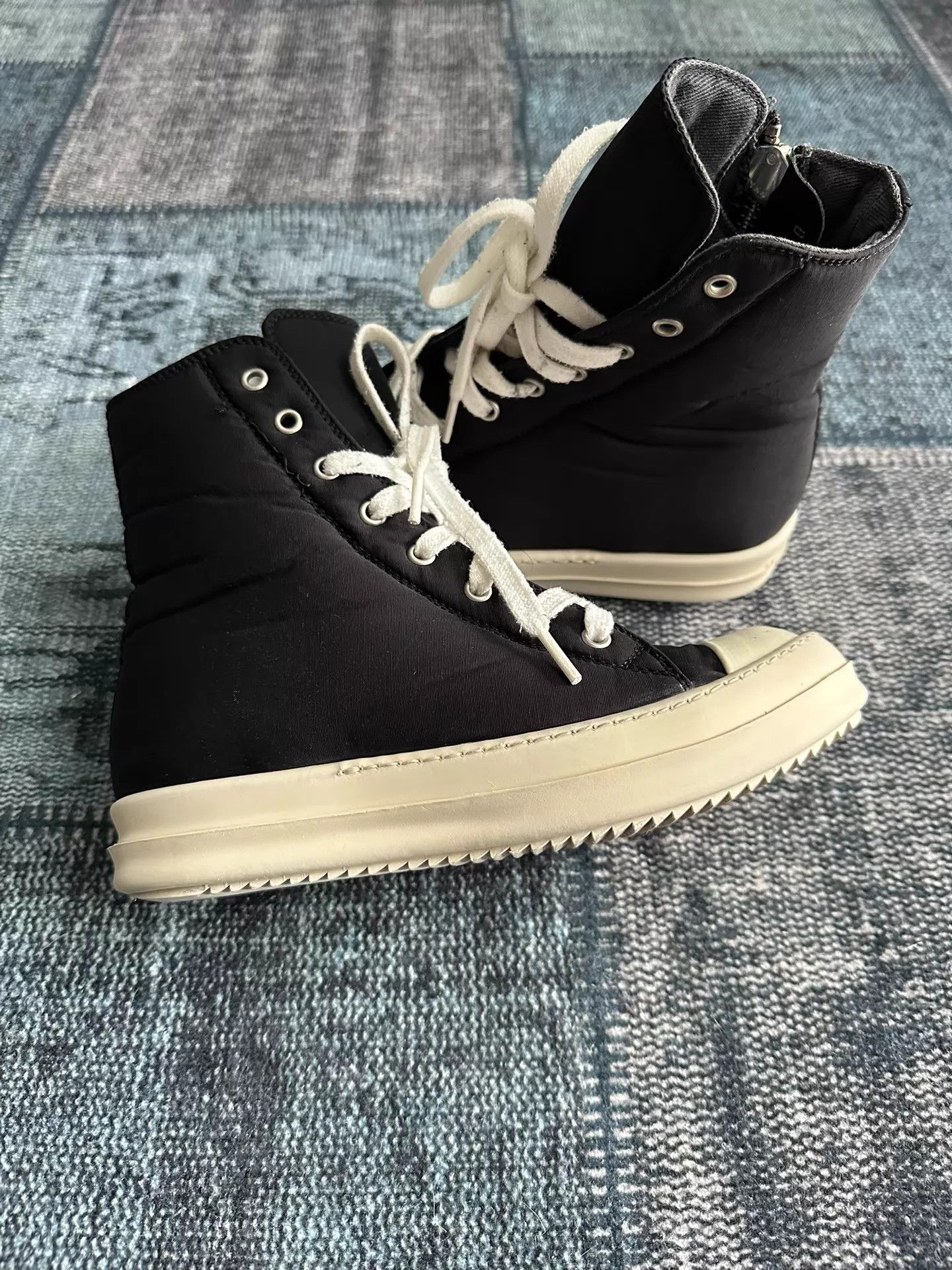 Rick Owens Rick Owens DRKSHDW Canvas Sneaker 37 Very Good Condition Size US 6.5 / IT 36.5 - 4 Thumbnail