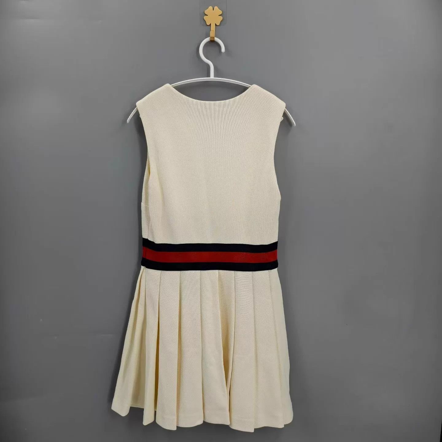 Gucci GUCCI Cream Cami Pleated Knit Dress Size S 99 Size S / US 4 / IT 40 - 2 Thumbnail
