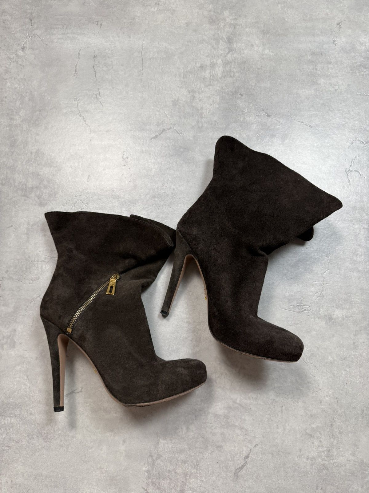Prada Prada Luxury Heels Size US 7.5 / IT 37.5 - 3 Thumbnail