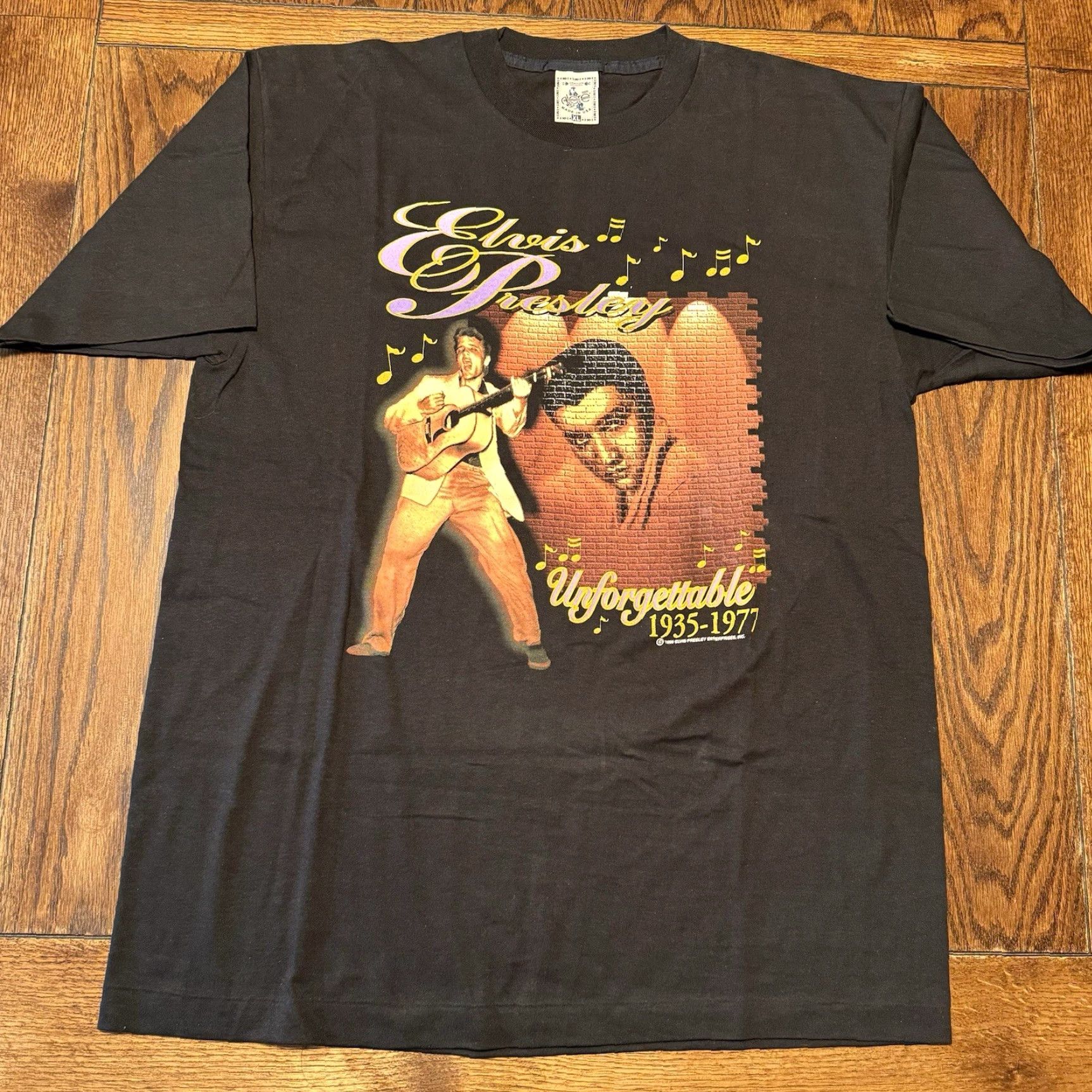 Vintage VINTAGE Elvis Presley Unforgettable T Shirt XL Black 90s Mens Short Sleeve Crew Neck Cotton Graphic New Size US XL / EU 56 / 4 - 2 Thumbnail