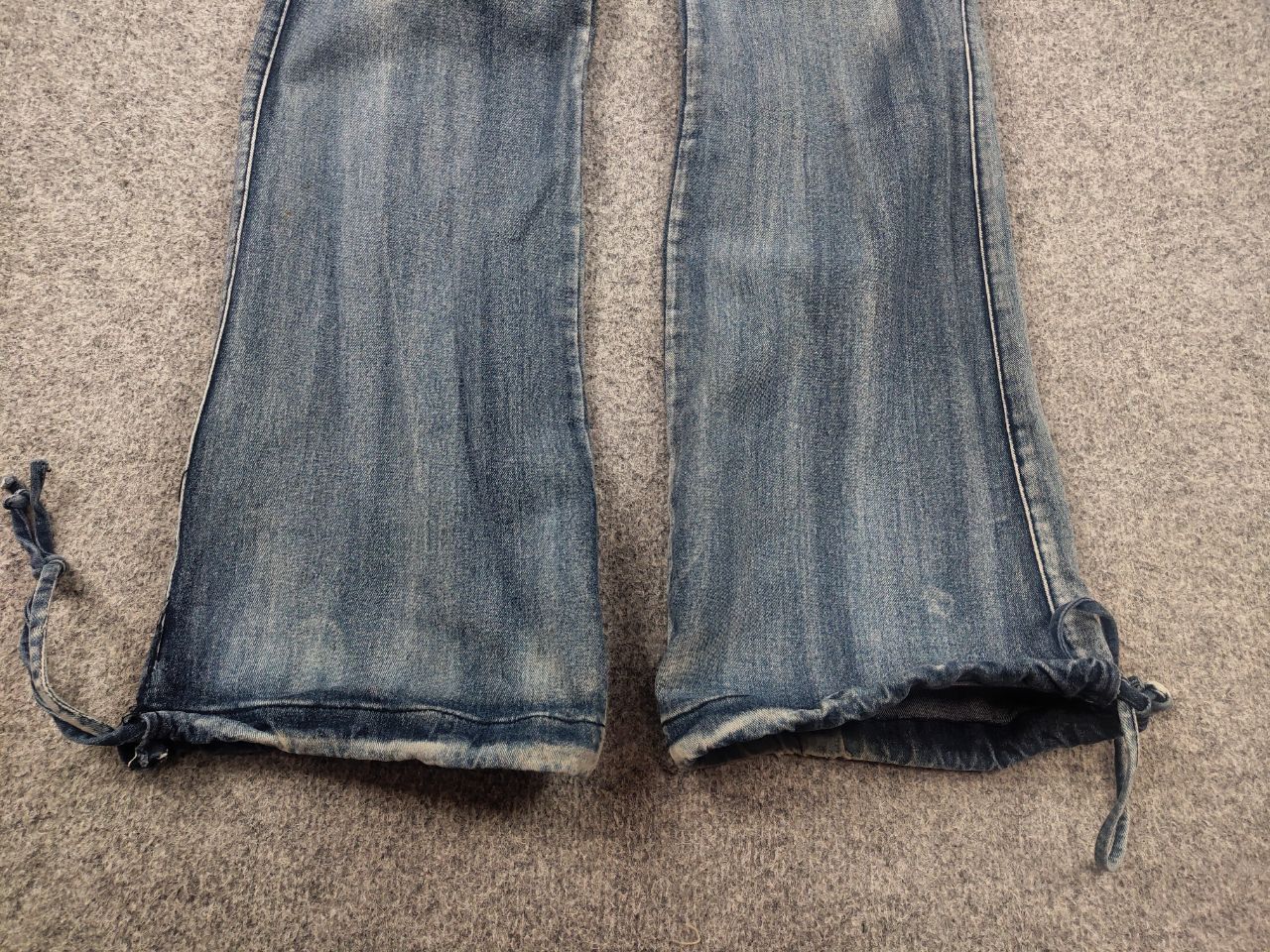 Le Grande Bleu (L.G.B.) GR Vintage Faded Y2K lGB Y2K Opium Style Cargo Flared Jeans Size 30" / US 8 / IT 44 - 9 Thumbnail