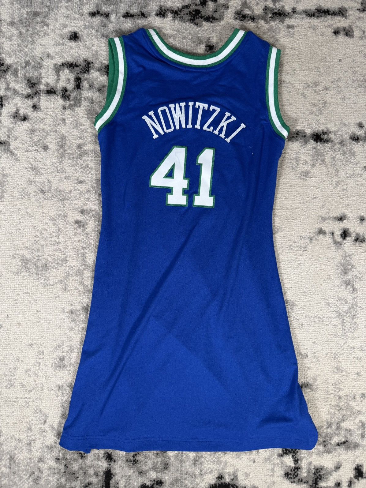 Mitchell & Ness Mitchell & Ness Dallas Mavericks Nowitzki #41 Jersey Dress Size M / US 6-8 / IT 42-44 - 4 Thumbnail