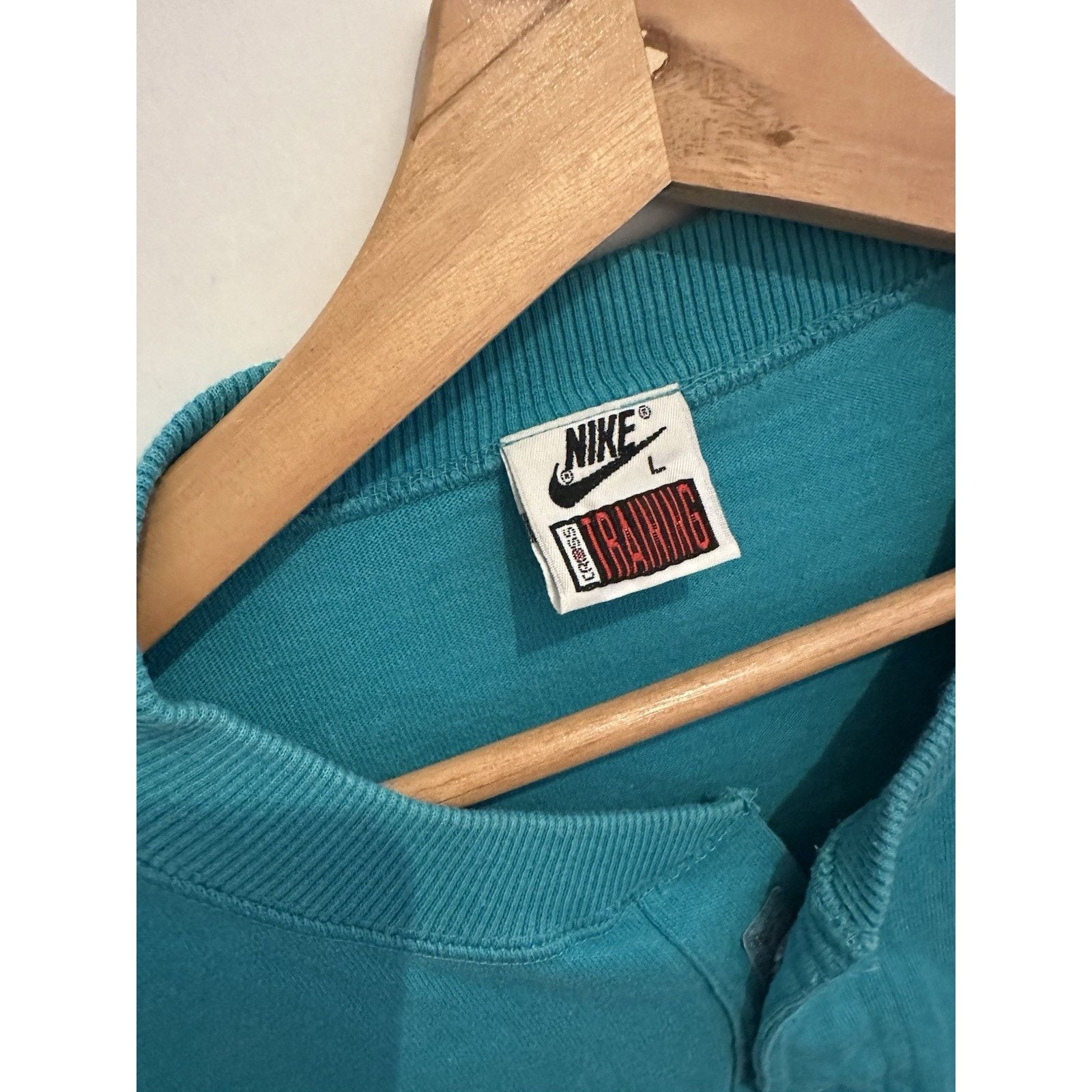 Nike Nike Air Cross Training Shirt Size M Retro Vintage Nike Size US M / EU 48-50 / 2 - 6 Thumbnail