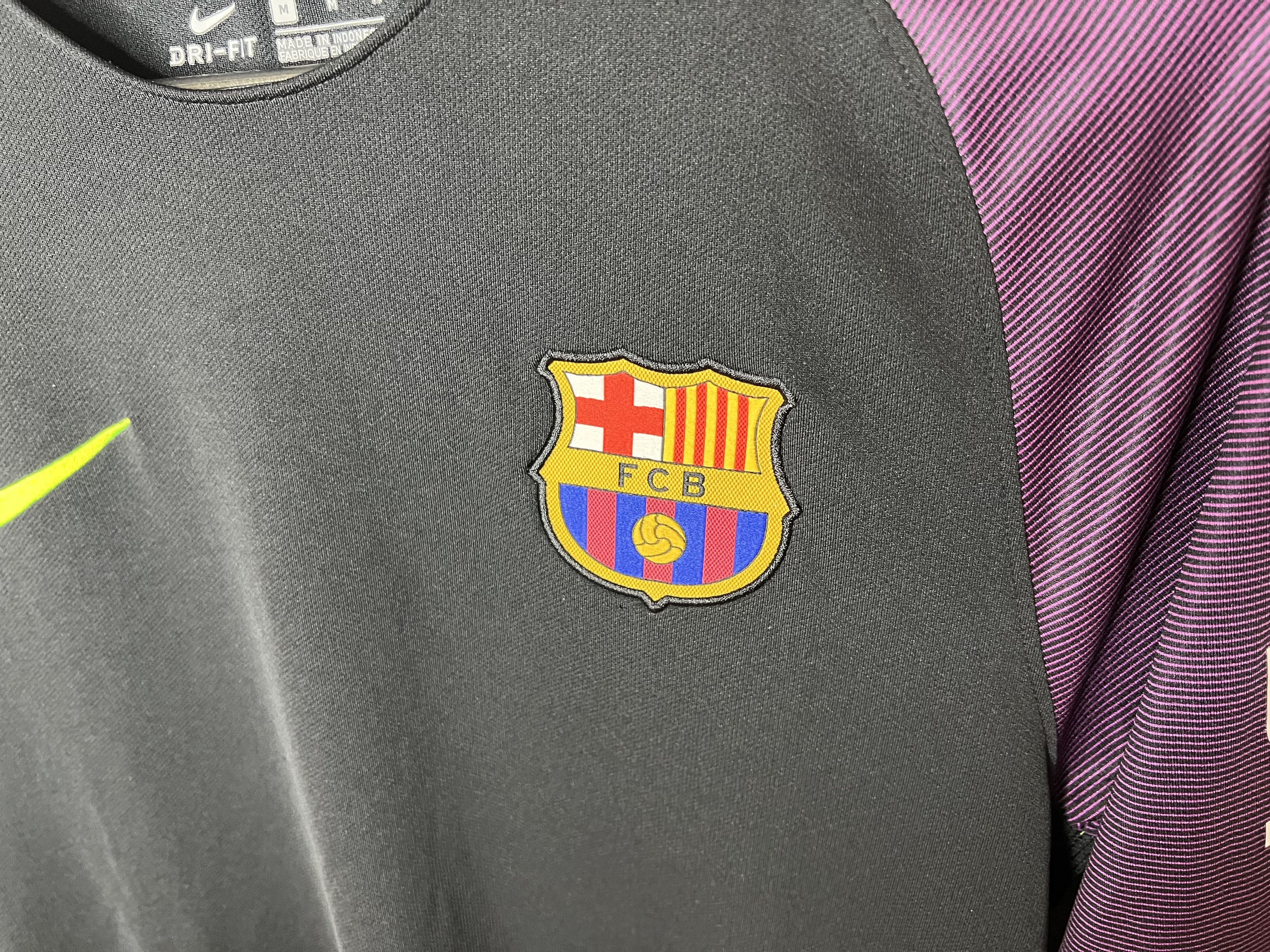 Nike BARCELONA 2016 2017 GOALKEEPER FOOTBALL SHIRT SOCCER JERSEY Size US M / EU 48-50 / 2 - 5 Thumbnail