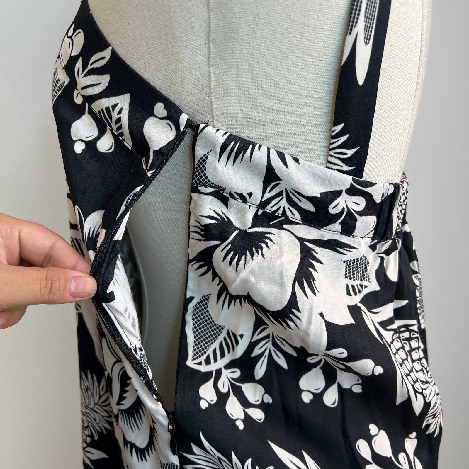 Anthropologie Anthropologie Farm Rio Fringe Midi Dress Size XS / US 0-2 / IT 36-38 - 4 Thumbnail