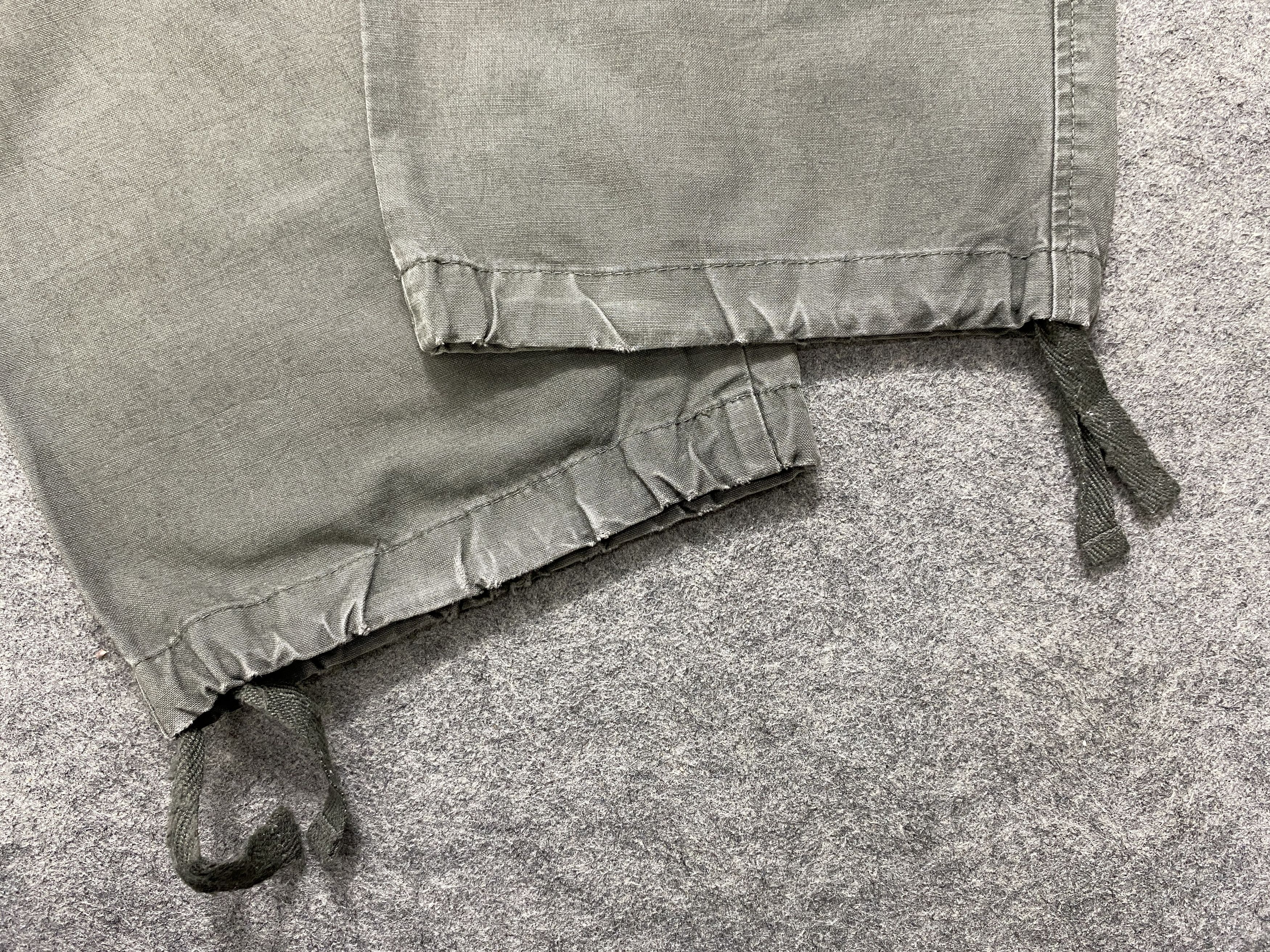 Japanese Brand Uniqlo Japanesse Cargo Sun Faded Pants -CP266 Size US 34 / EU 50 - 11 Thumbnail