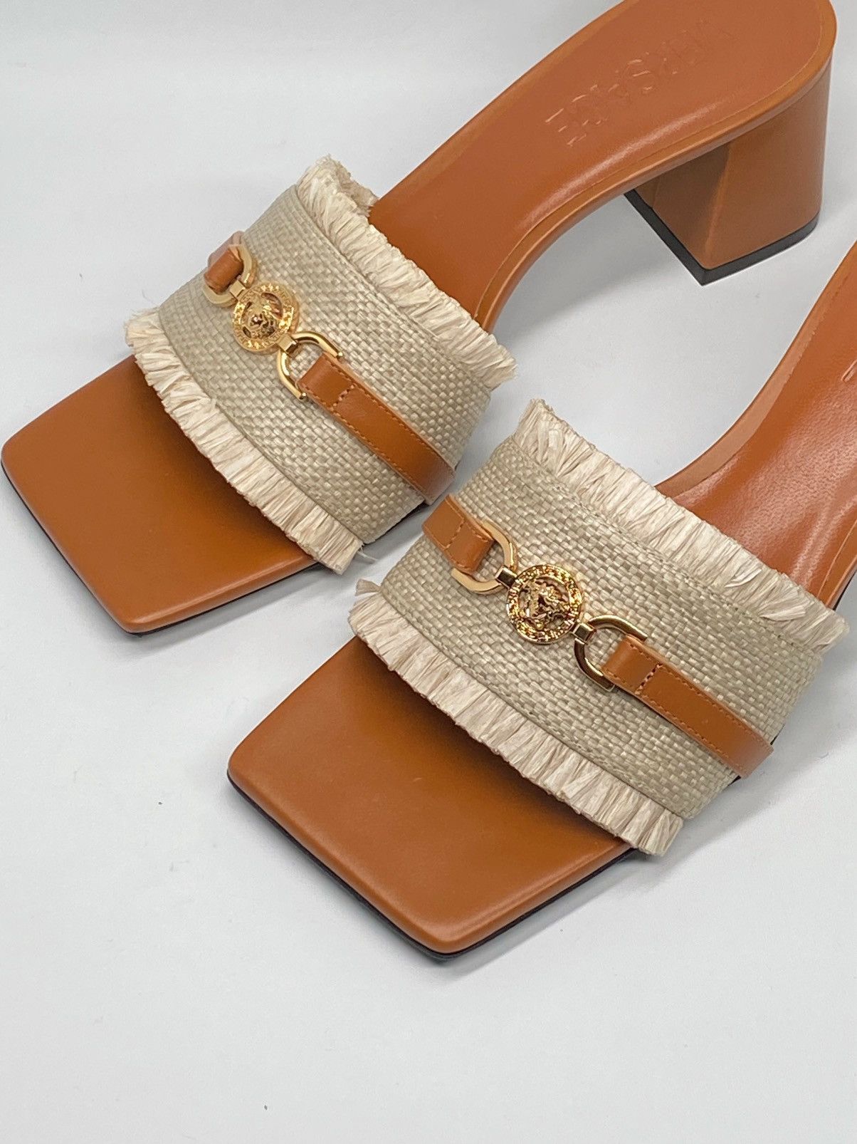 Versace Versace Medusa '95 55MM Raffia Mules Size US 7 / IT 37 - 3 Thumbnail