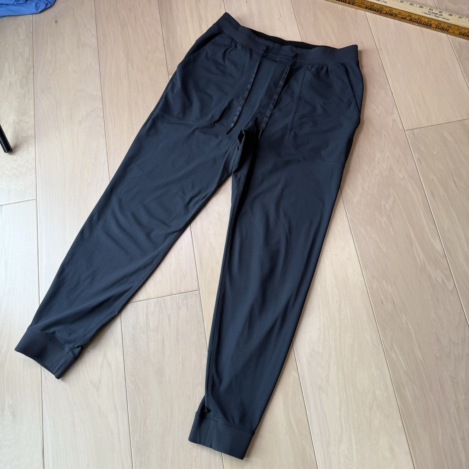Lululemon Lululemon ABC Jogger Pants M Dark Gray Sweatpants Loungewear Size US 30 / EU 46 - 11 Thumbnail