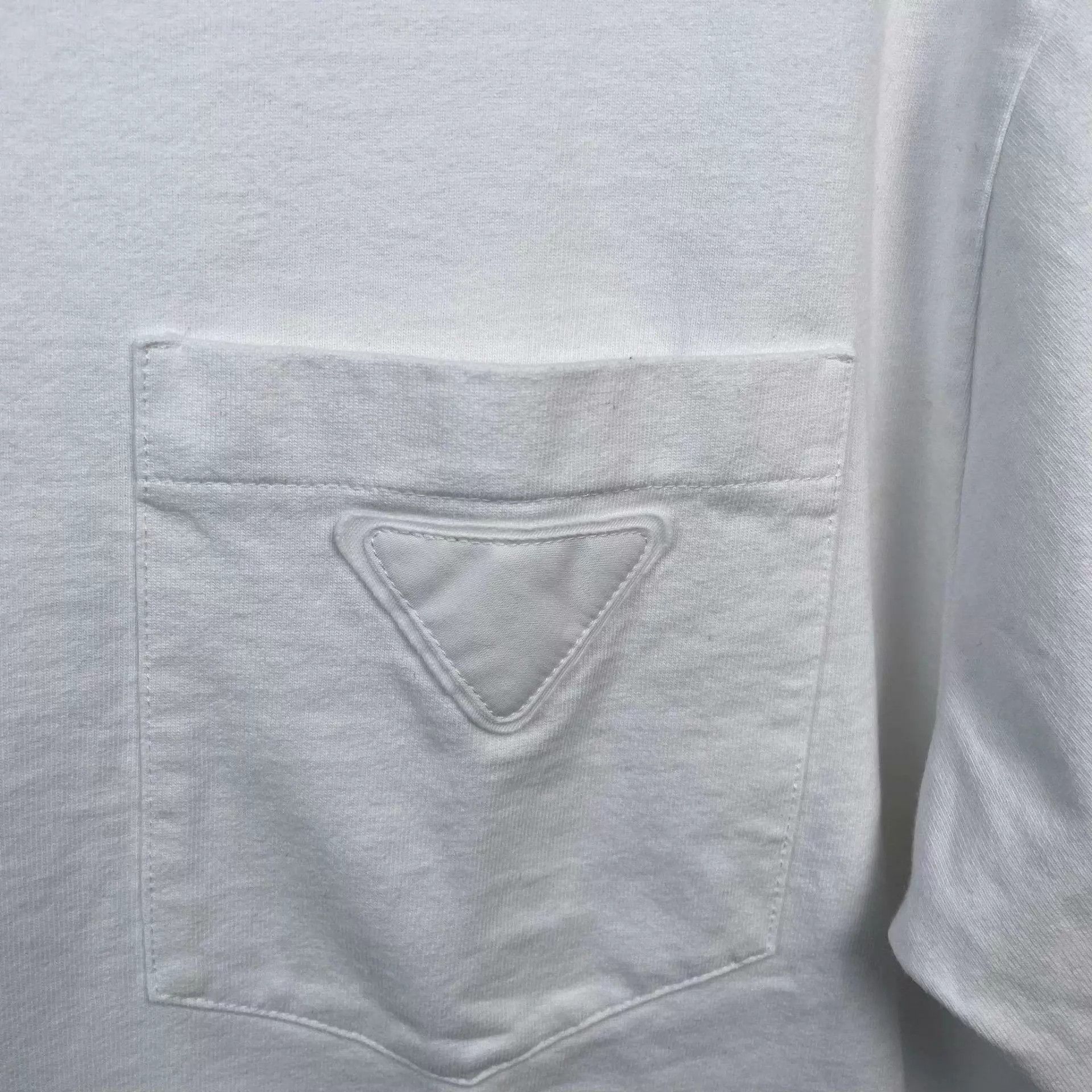 Prada Prada 98 New solid white short sleeve S Size US S / EU 44-46 / 1 - 4 Thumbnail