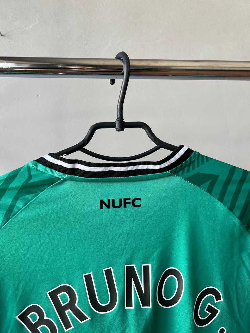 Castore 2023/24 NEWCASTLE UNITED #39 BRUNO G. SOCCER FOOTBALL SHIRT Size US XL / EU 56 / 4 - 12 Thumbnail