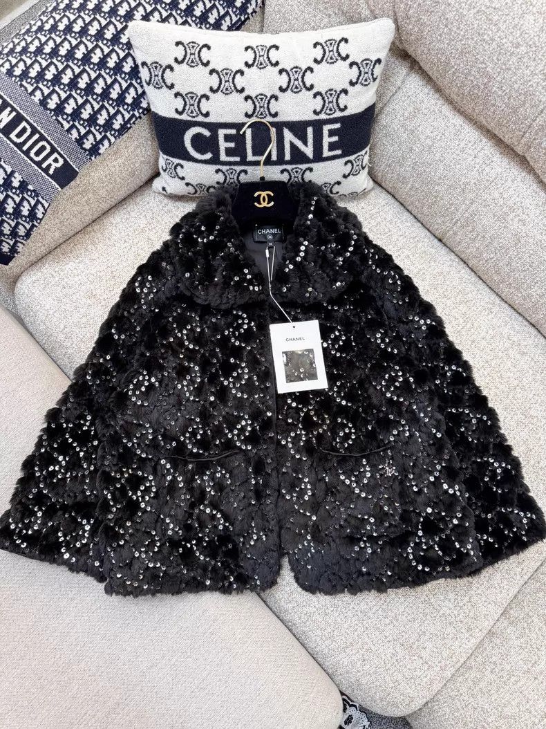 Chanel Chanel Black sequin double C full-print logo doll collar l Size XS / US 0-2 / IT 36-38 - 2 Thumbnail