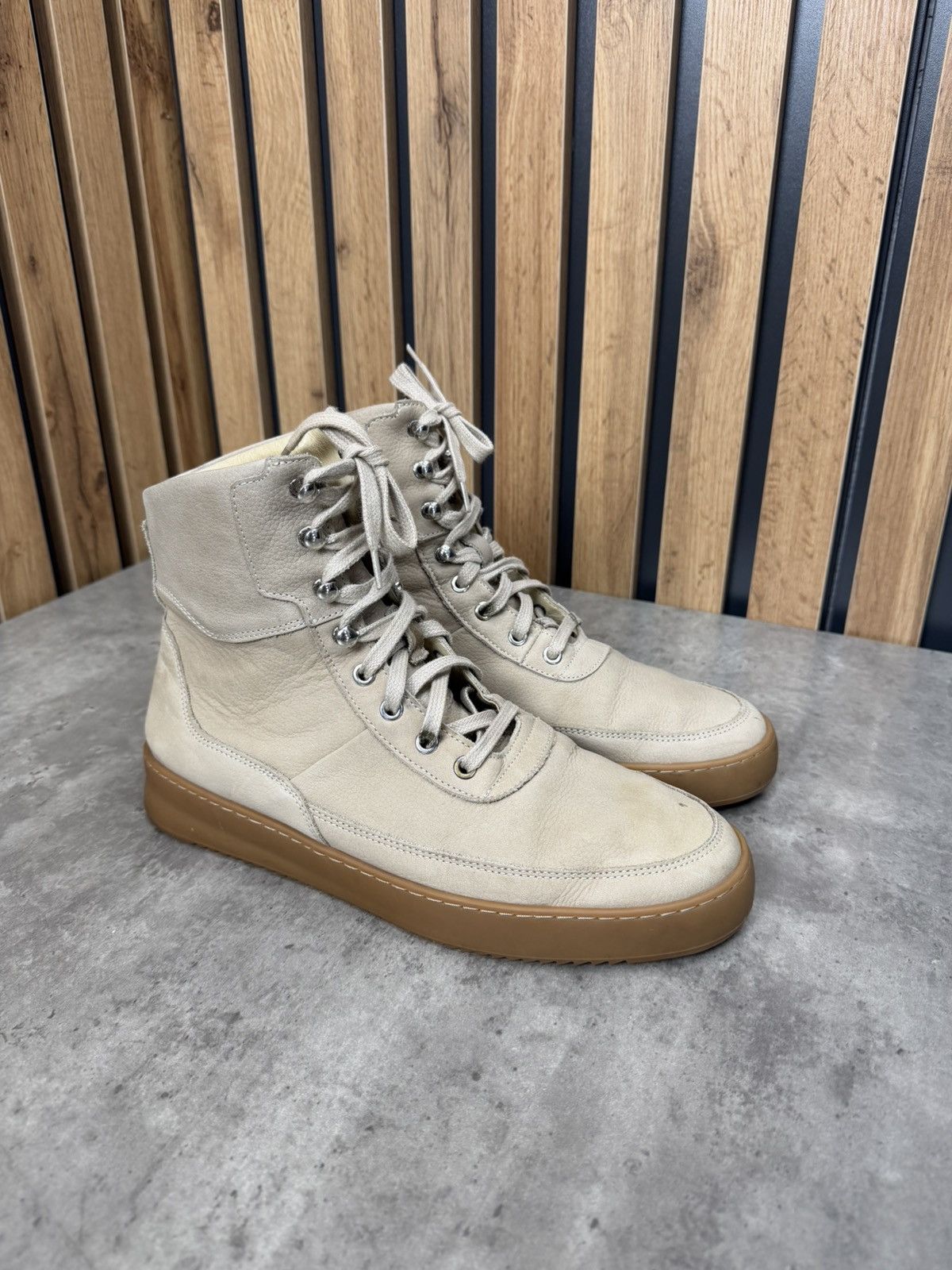Filling Pieces Filling Pieces Beige Leather High Top Sneakers Size 43 Size US 10 / EU 43 - 7 Thumbnail