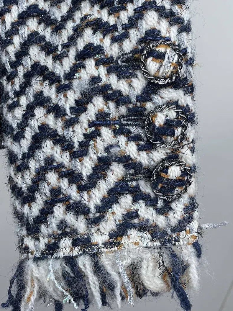 Chanel Chanel Snow series soft tweed tassel jacket Size XS / US 0-2 / IT 36-38 - 3 Thumbnail