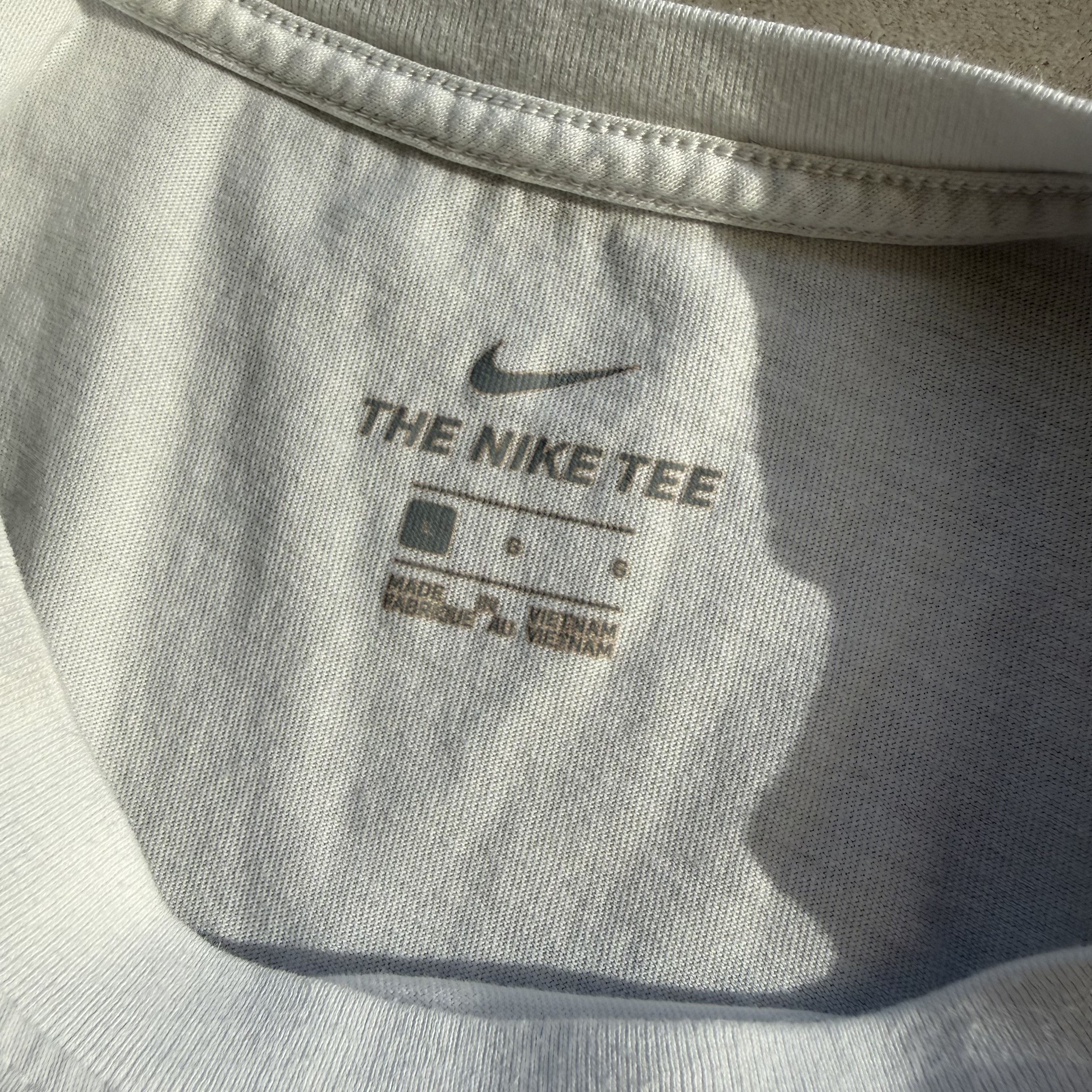 Nike Nike T Shirt Size US L / EU 52-54 / 3 - 4 Thumbnail