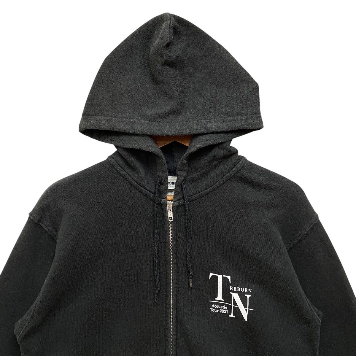 Japanese Brand Tsuyoshi Nagabuchi Reborn Acoustic Tour 2021 Hoodie Merch L Size US L / EU 52-54 / 3 - 3 Thumbnail