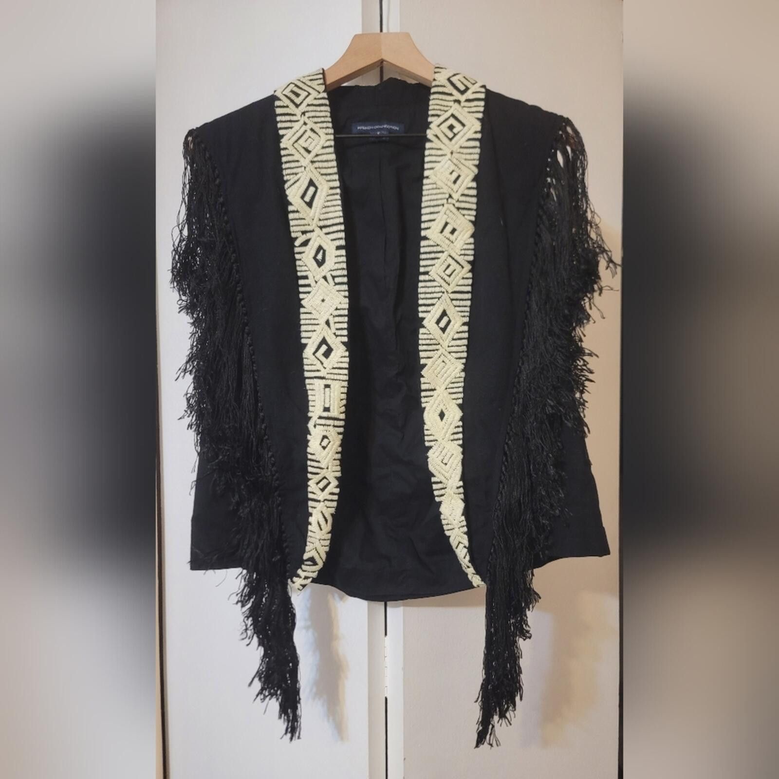 French Connection French Connection Fringe Poncho Coastal Cowgirl Minimal Sz 6 Size M / US 6-8 / IT 42-44 - 1 Thumbnail