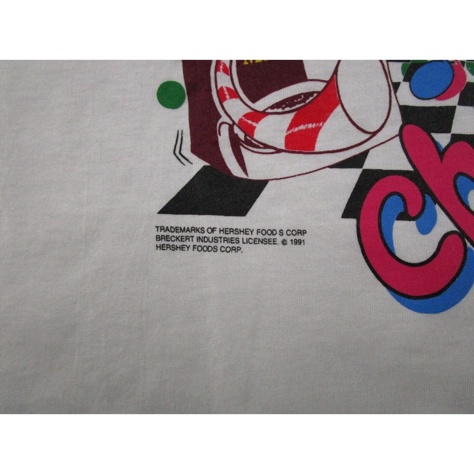 Fruit Of The Loom VINTAGE Hersheys Now It’s Time For Chocolate 1991 USA Shirt XL White 90s Mens Single Stitch EUC Cotton Polyester T-Shirt Crew Neck Short Sleeve Size US XL / EU 56 / 4 - 3 Thumbnail