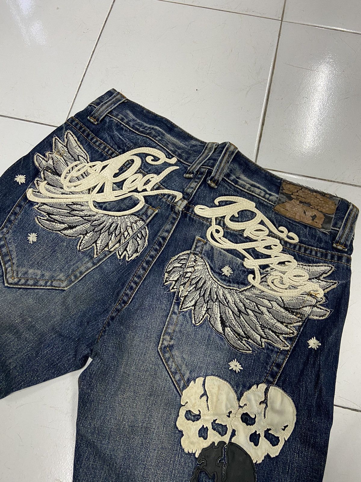 Japanese Brand RED PEPPER SKULL WINGS FLARE DENIM JEANS Size US 34 / EU 50 - 4 Thumbnail