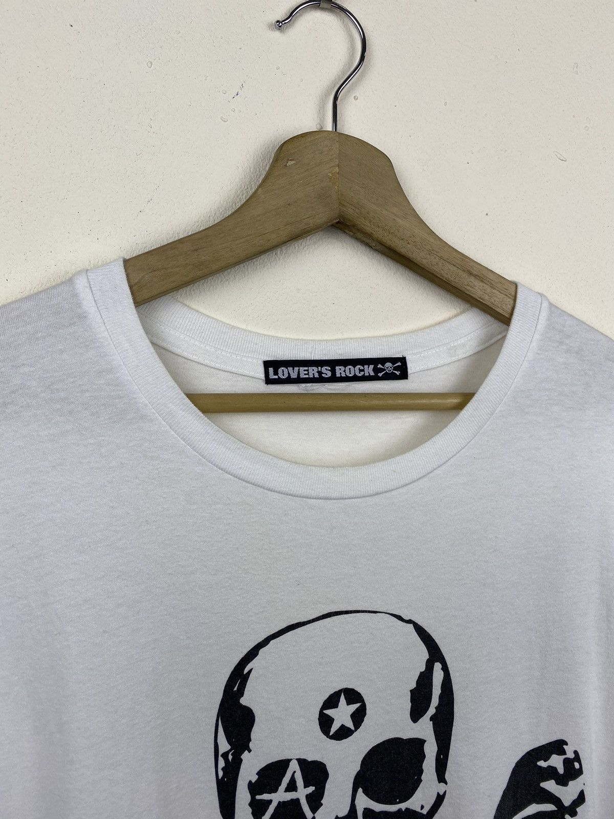 Vintage Vintage LOVERS ROCK Skulls The Anarchy Rare Graphics Tee Size US L / EU 52-54 / 3 - 5 Thumbnail
