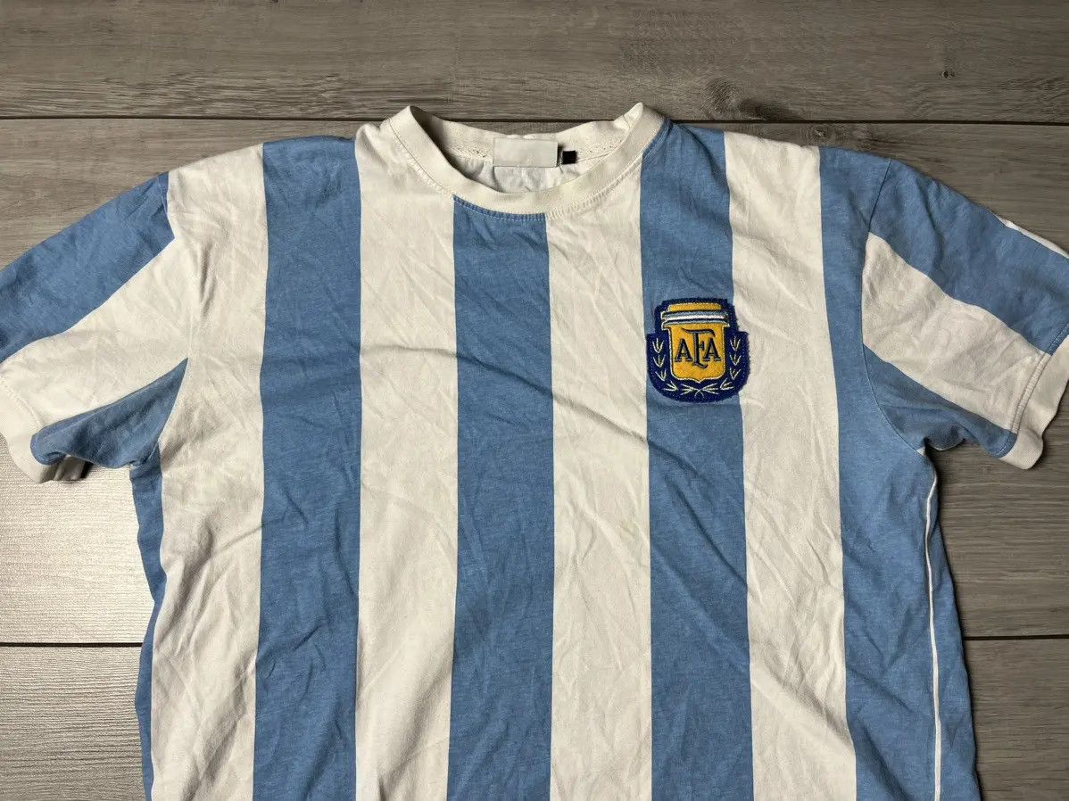 Vintage Retro football Argentina Tshirt size Large Size US L / EU 52-54 / 3 - 3 Thumbnail