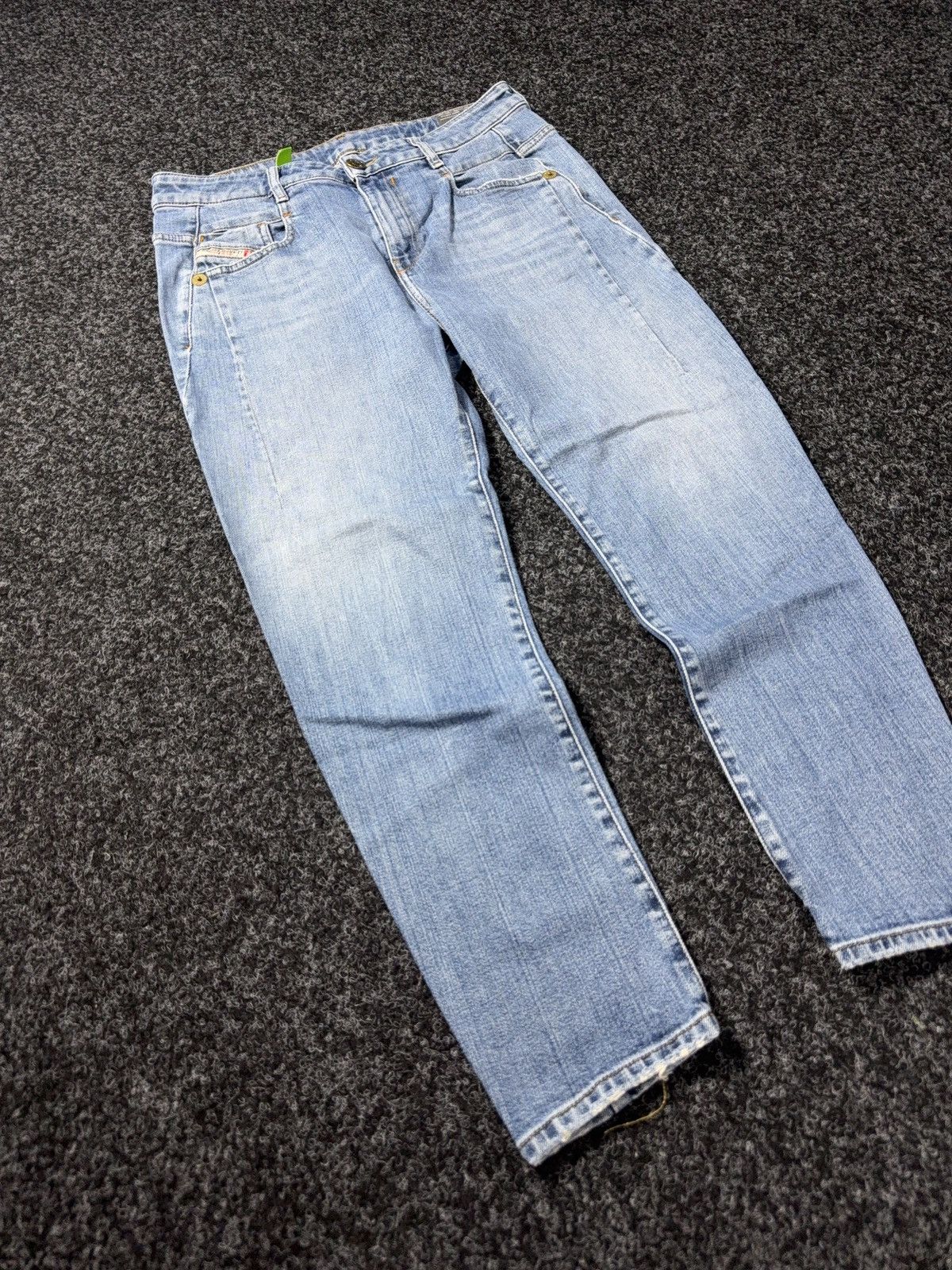 Diesel Luxury 00s Diesel D-Fayza Boyfriend Low Waist Tapered Jeans Size 27" / US 4 / IT 40 - 2 Thumbnail