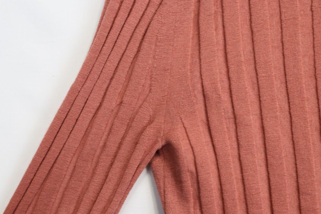 Tom Ford o1rshd1 FITS LIKE SMALL V Neck Sweater in Pink Size US S / EU 44-46 / 1 - 11 Thumbnail