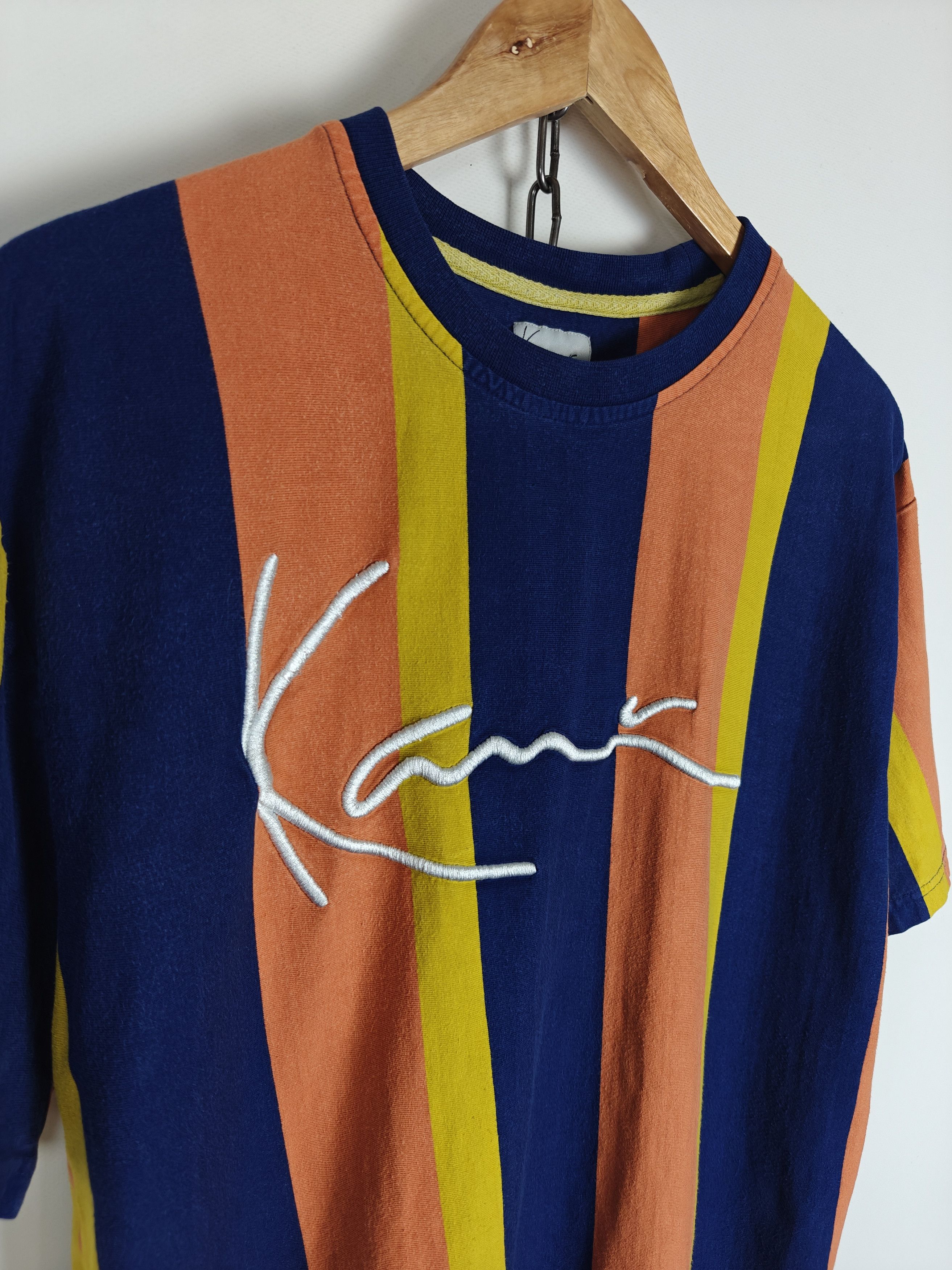 Karl Kani Karl Kani T-Shirt Crewneck Center Logo Striped size L Size US L / EU 52-54 / 3 - 4 Thumbnail