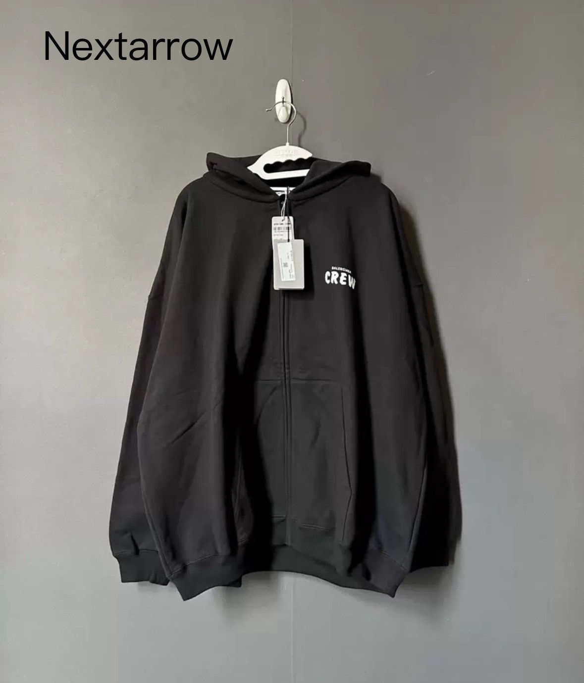 希少 完売品 定価13万円 BALENCIAGA CREW HOODIE 希少 完売品 定価13万円 BALENCIAGA CREW HOODIE