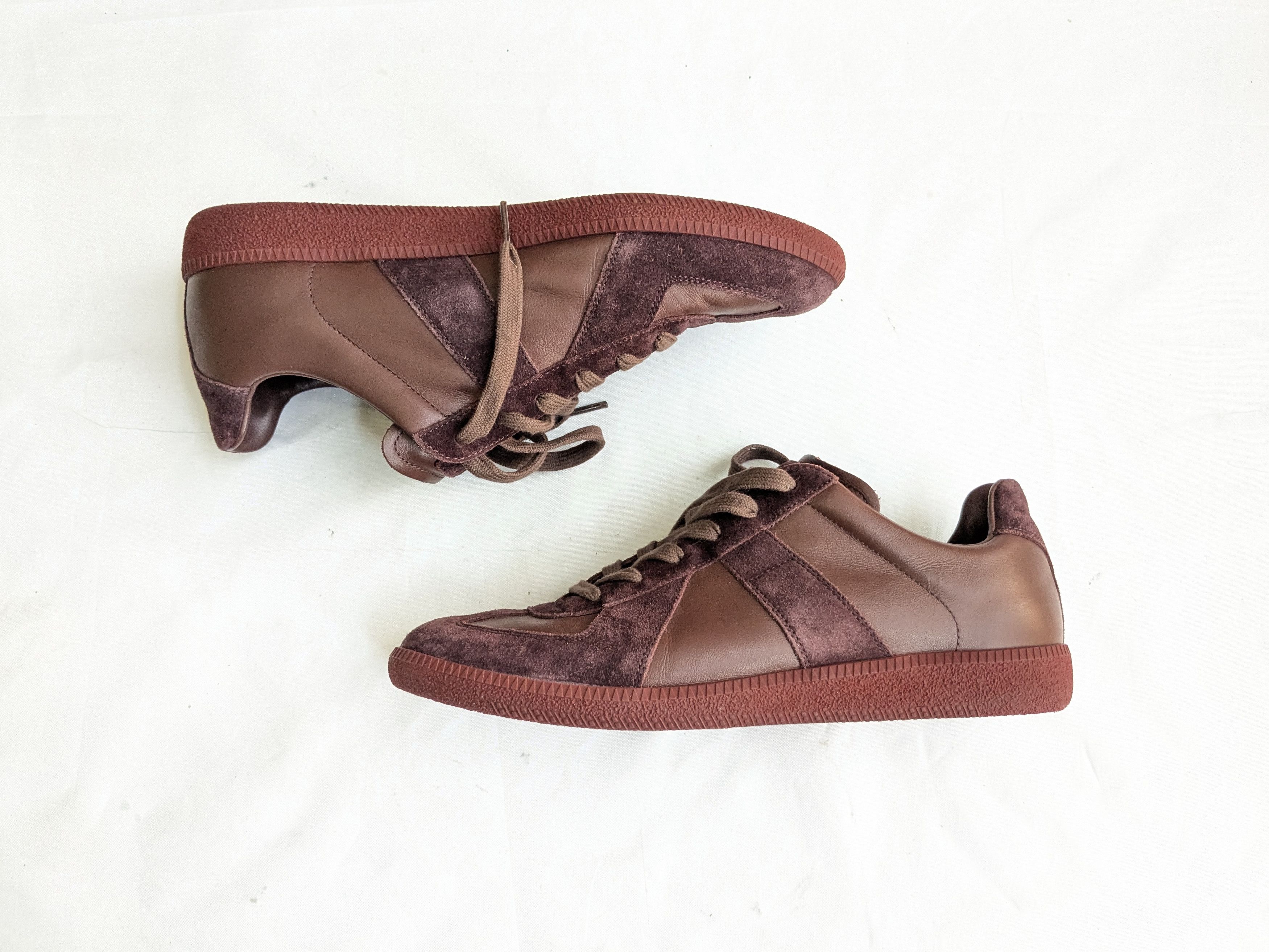Maison Margiela Maison Margiela Replica GAT Burgundy Red 10 43 Low Tops Size US 10 / EU 43 - 1 Thumbnail