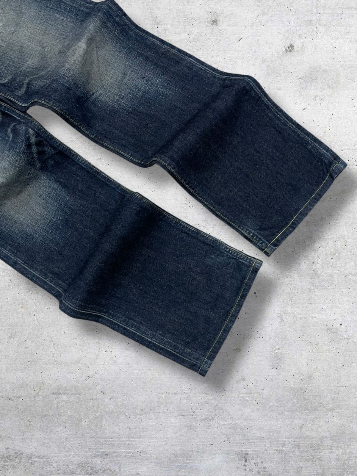 Levi's Vintage Clothing VINTAGE 502 LEVIS USA DESIGNER 90S INDIGO DISTRESSED DENIM Size US 29 - 5 Thumbnail