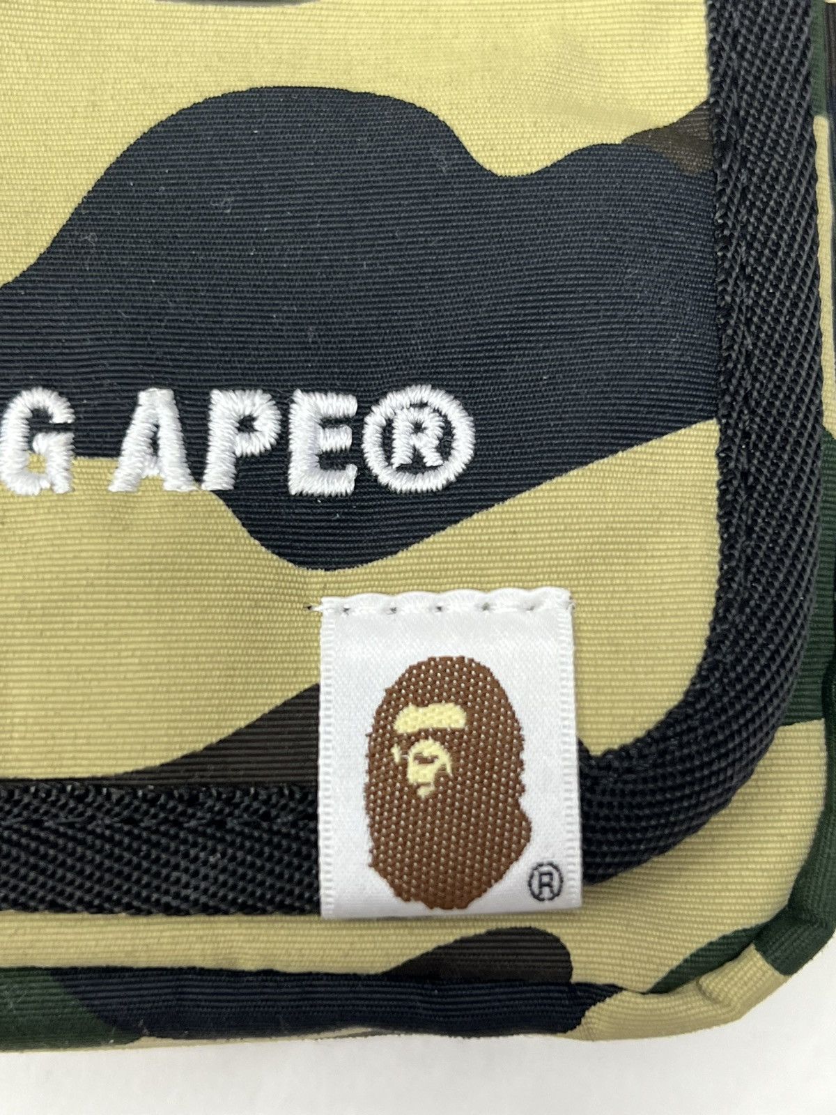 Bape Bathing Ape 1st Camo Messenger Bag Size ONE SIZE - 7 Thumbnail
