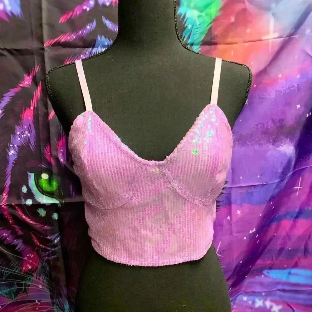 Designer Sparkling Purple Sequin Crop Top Size M / US 6-8 / IT 42-44 - 1 Thumbnail