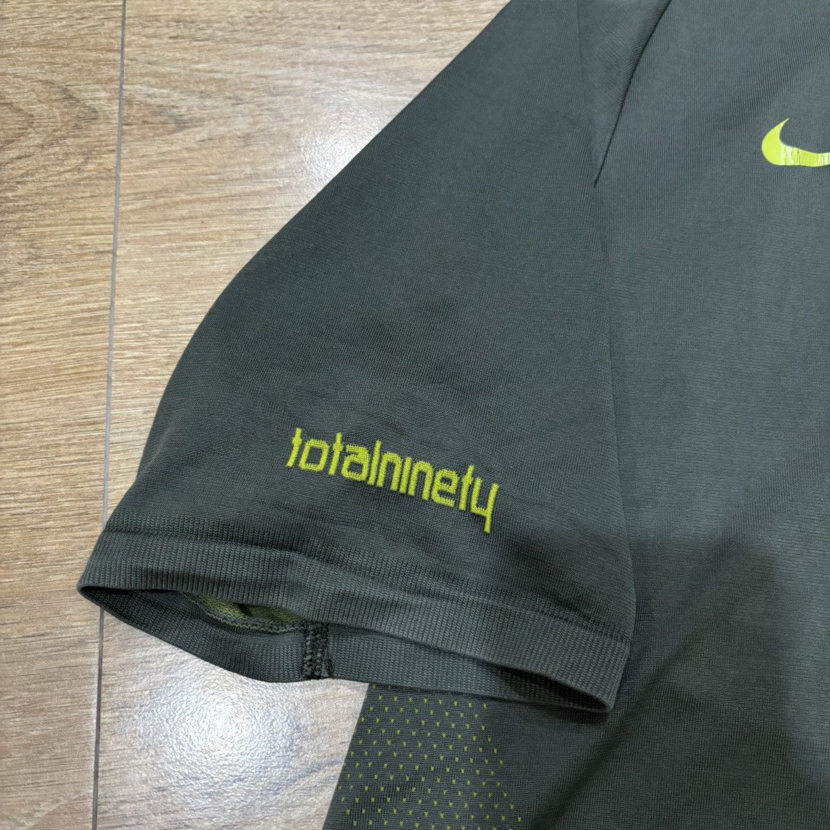 Nike Vintage Nike Total 90 T Shirt Size US L / EU 52-54 / 3 - 6 Thumbnail