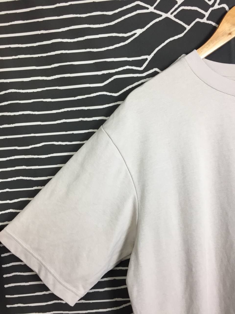 Japanese Brand × Uniqlo Uniqlo U AIRism Crew Neck Half Sleeve Tee Size US XL / EU 56 / 4 - 4 Thumbnail