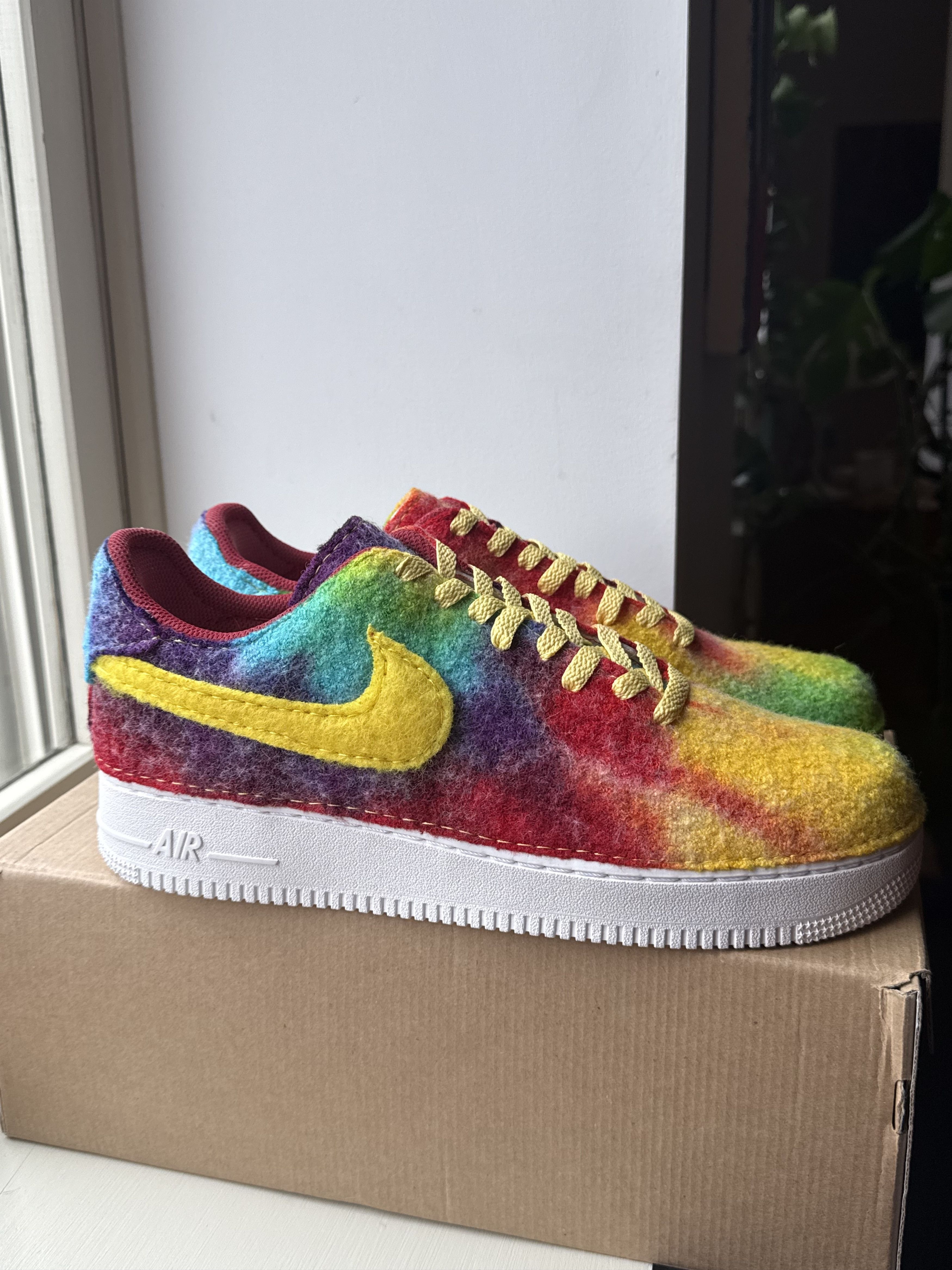 Nike Dark Phil Knight Rainbow Wool Wrapped Air Force 1 Size US 11.5 / EU 44-45 - 2 Thumbnail
